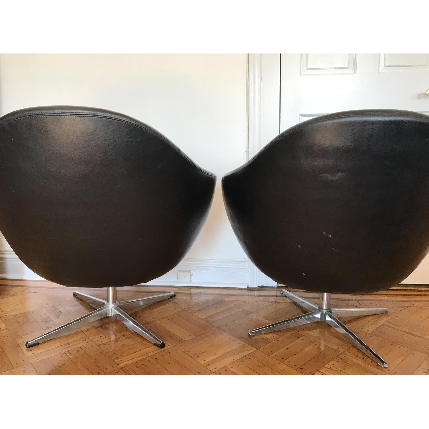 Vintage Overman Pod Swivel Chairs - image-6