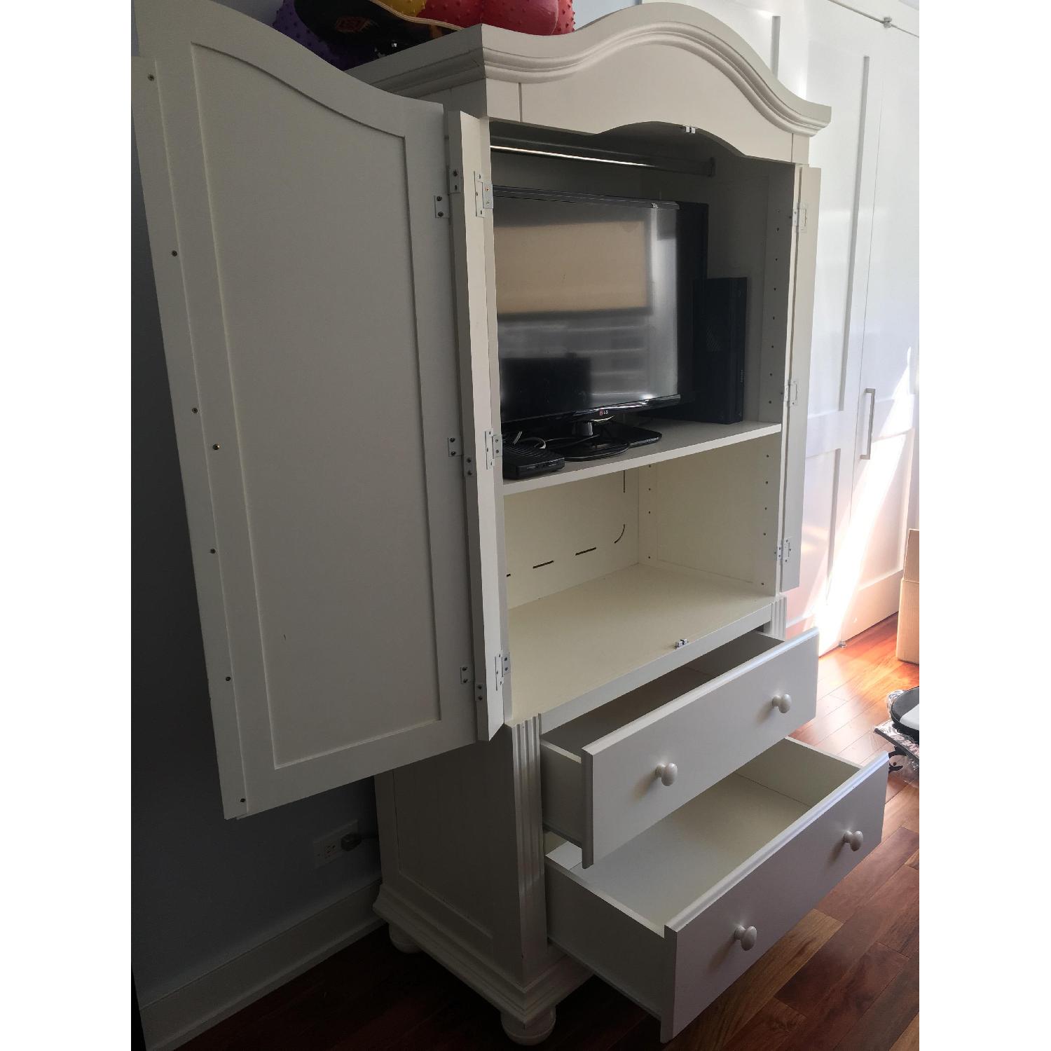 Sorelle Vista Armoire in French White - image-4
