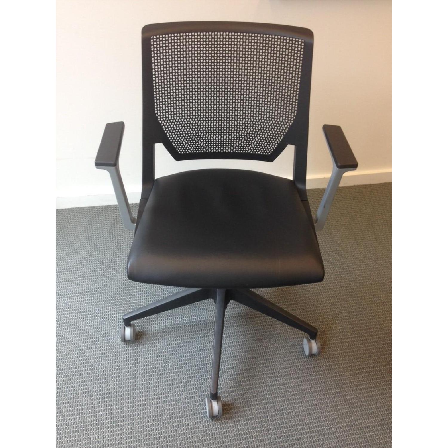 Haworth Very Conference Room Chairs - Set of 4 - image-1