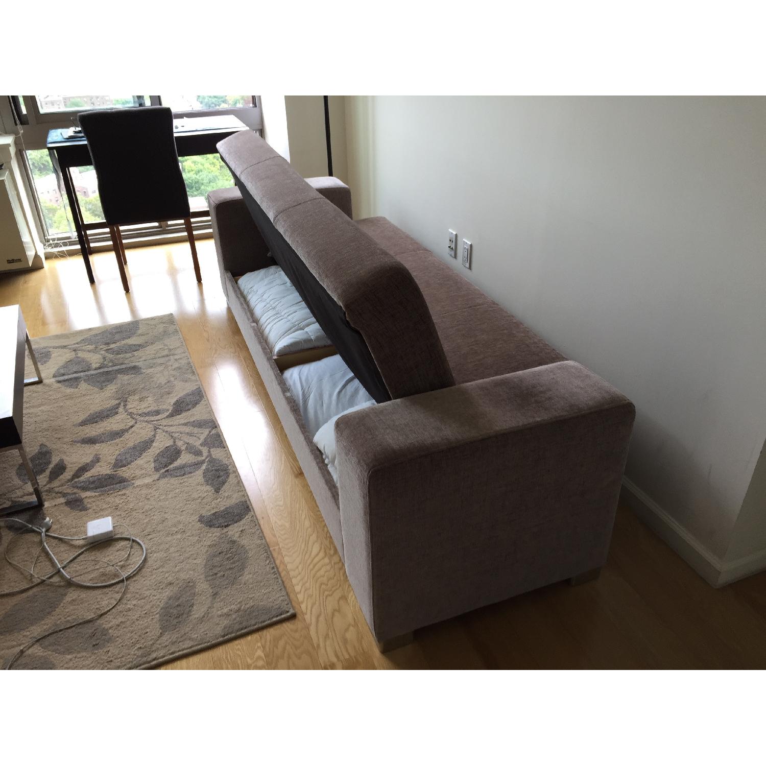 Istikbal Sofa - image-5