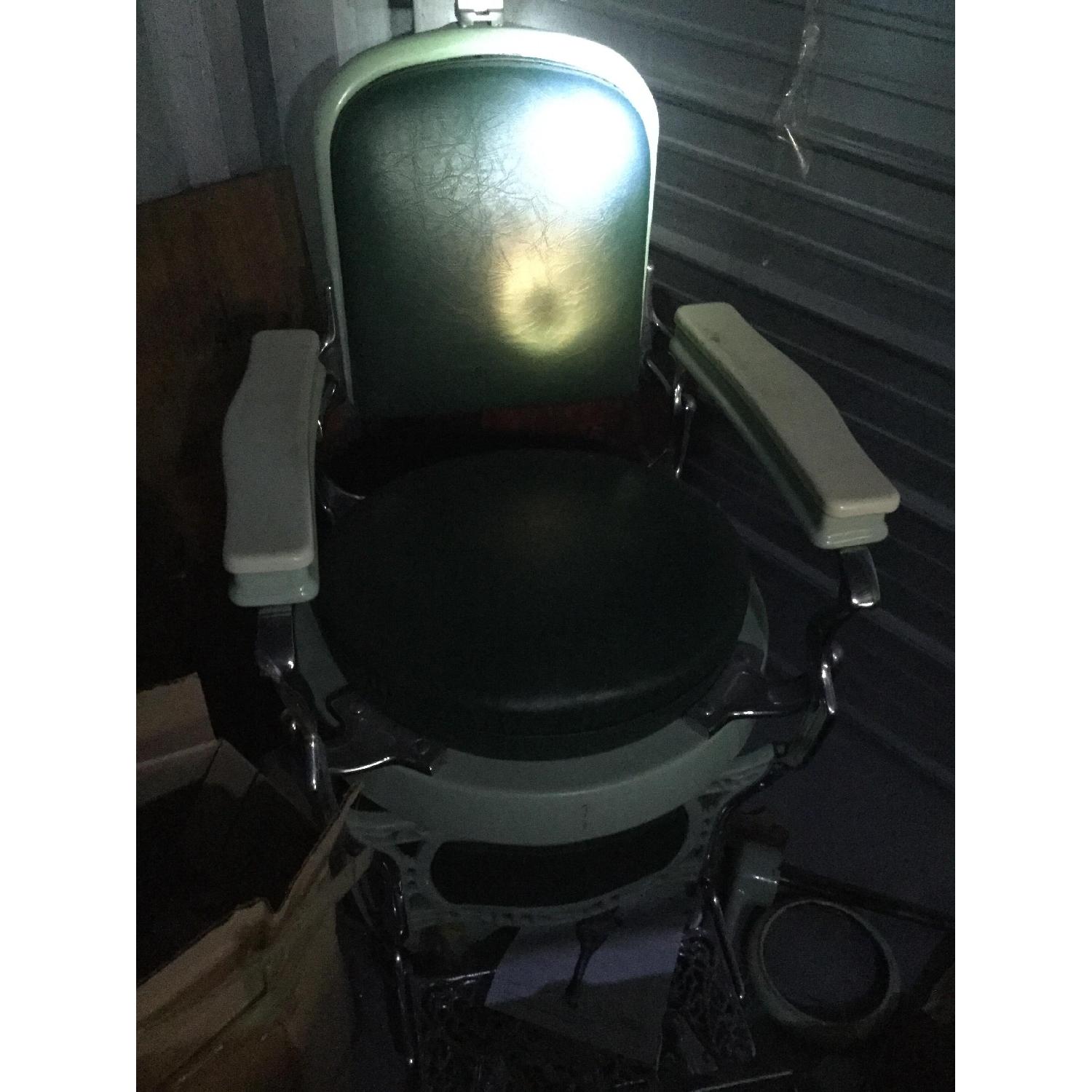 Circa 1909 Koken Barbers Chair - image-5