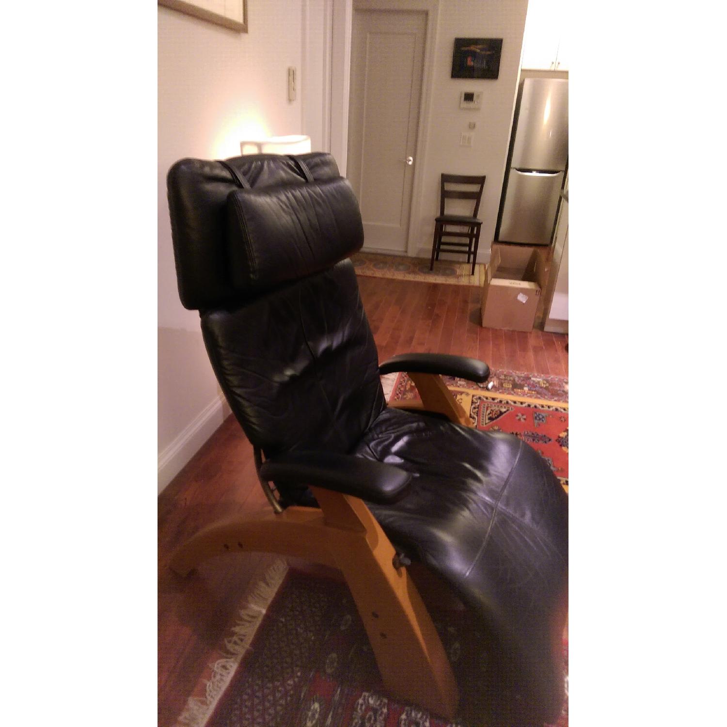 Zero Gravity Reclining Chair - image-3