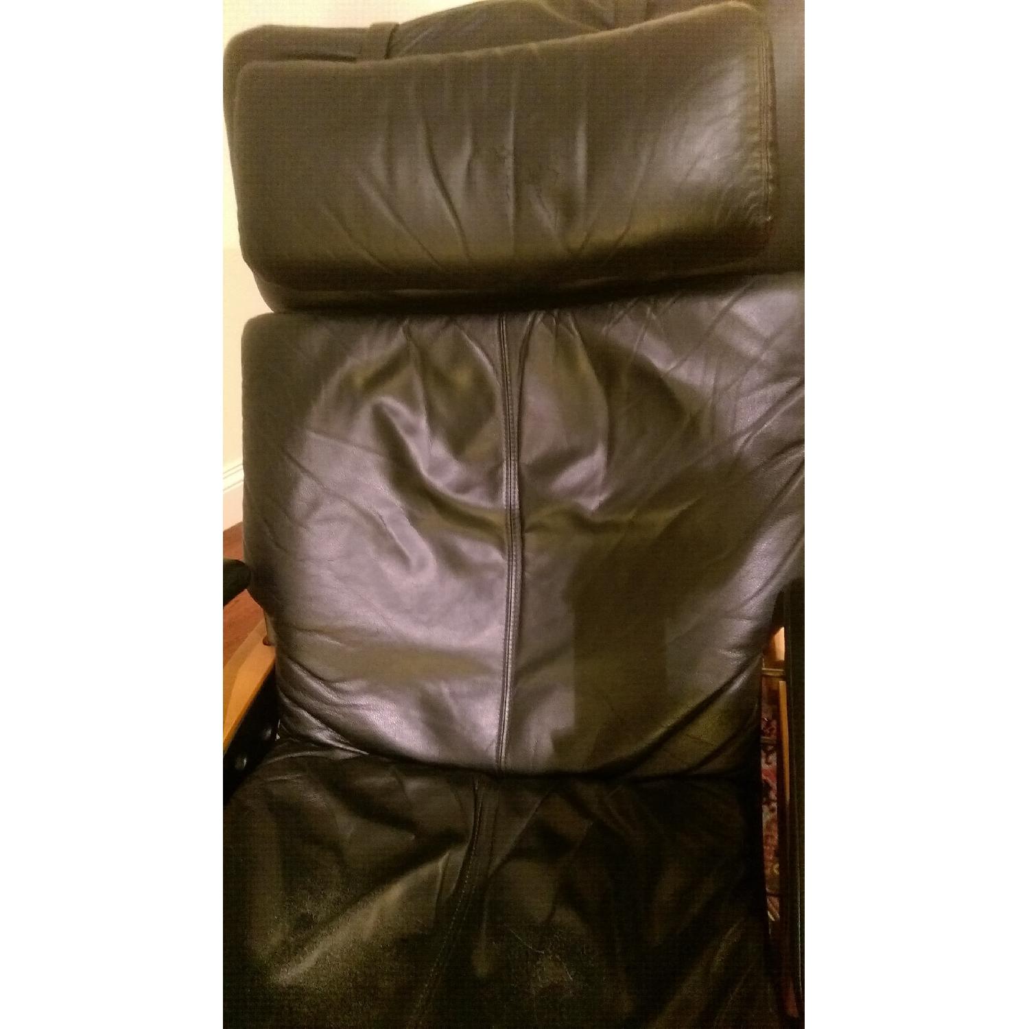 Zero Gravity Reclining Chair - image-6