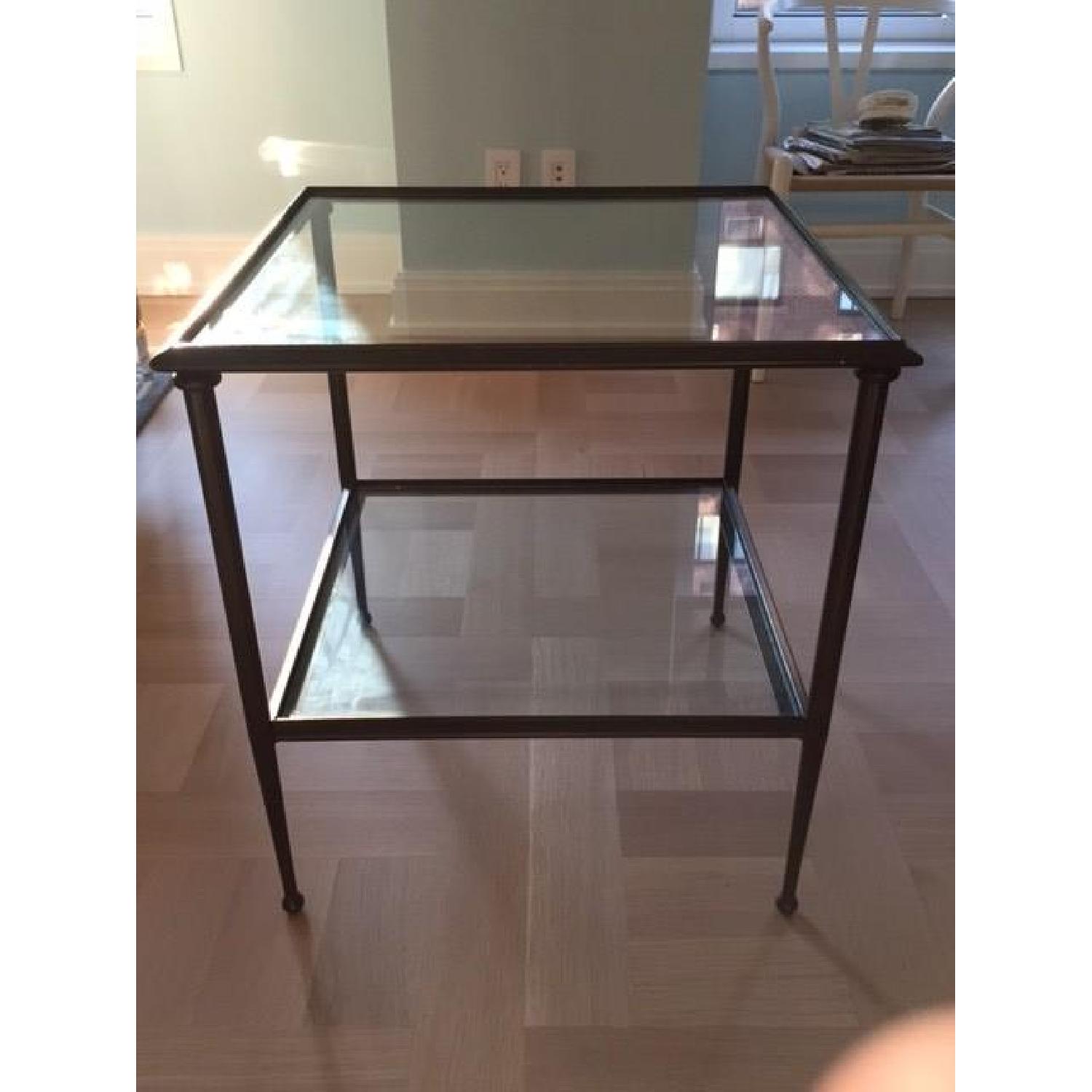パスタ Crate & Barrel クレートアンドバレル サイドテーブル Crate & Barrel Pia Glass Side Table - AptDeco