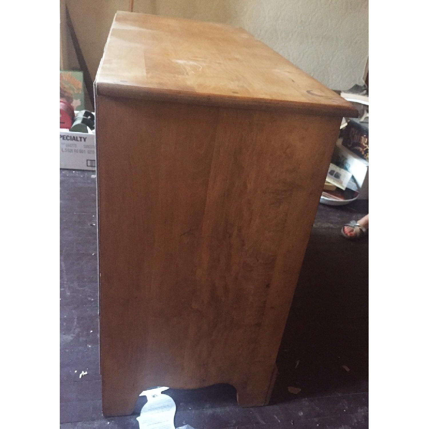 3 Drawer Dresser - image-2