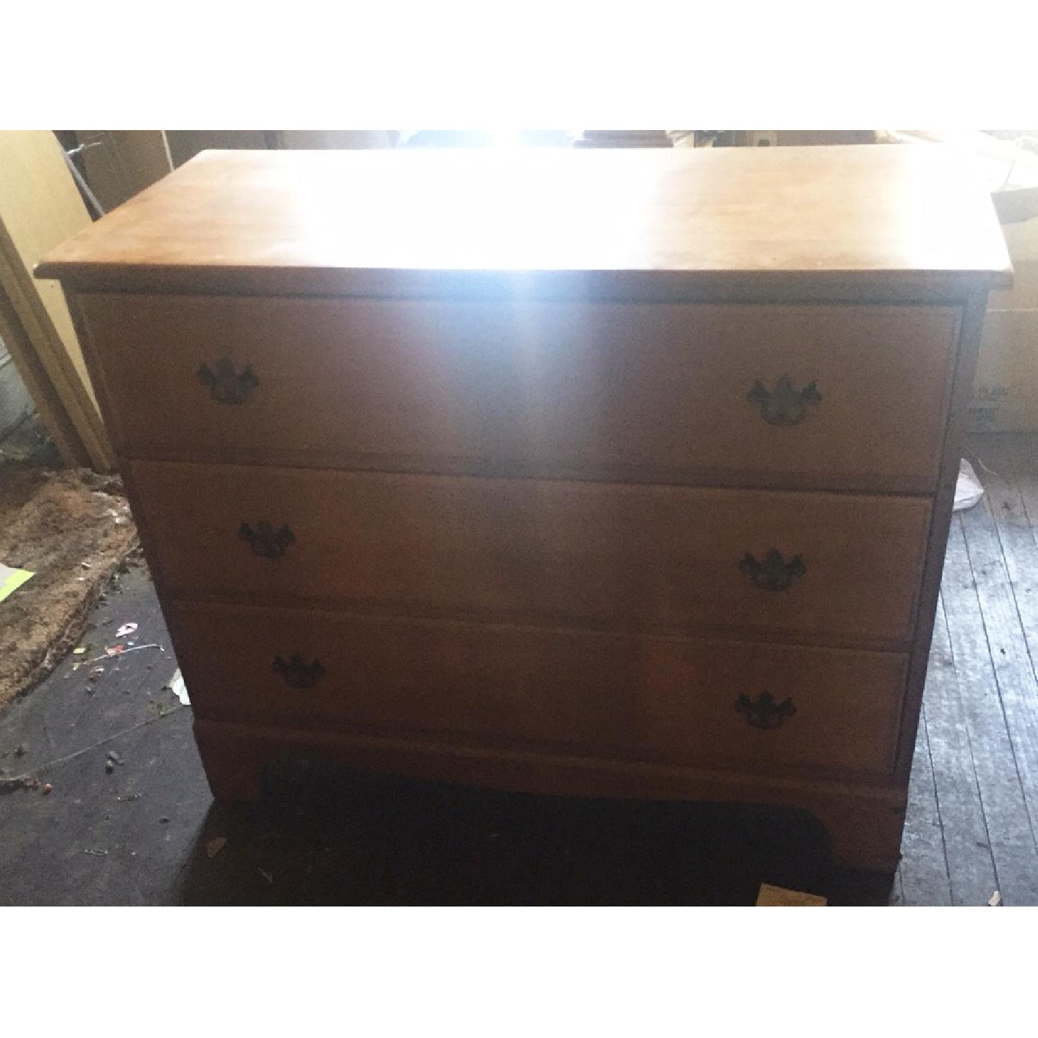 3 Drawer Dresser - image-5