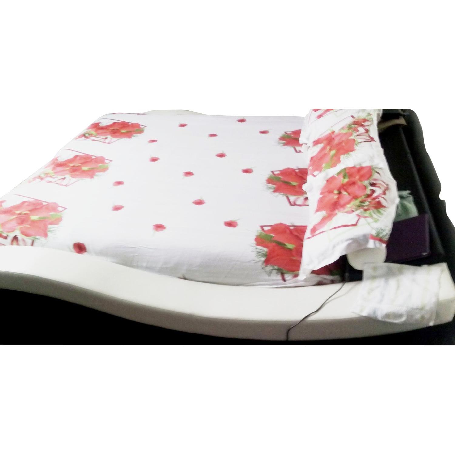 Black & White Leatherette Modern Bed - image-0