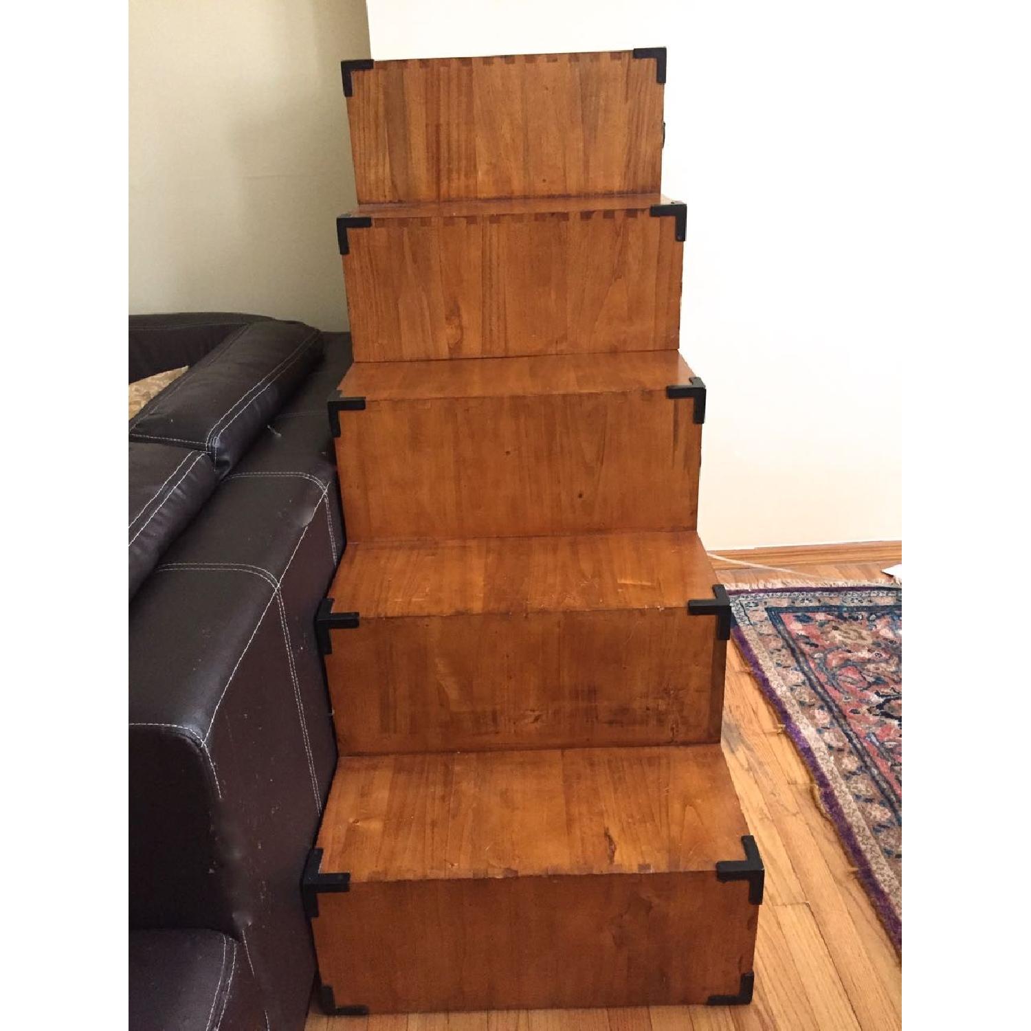 Step Dresser - image-2