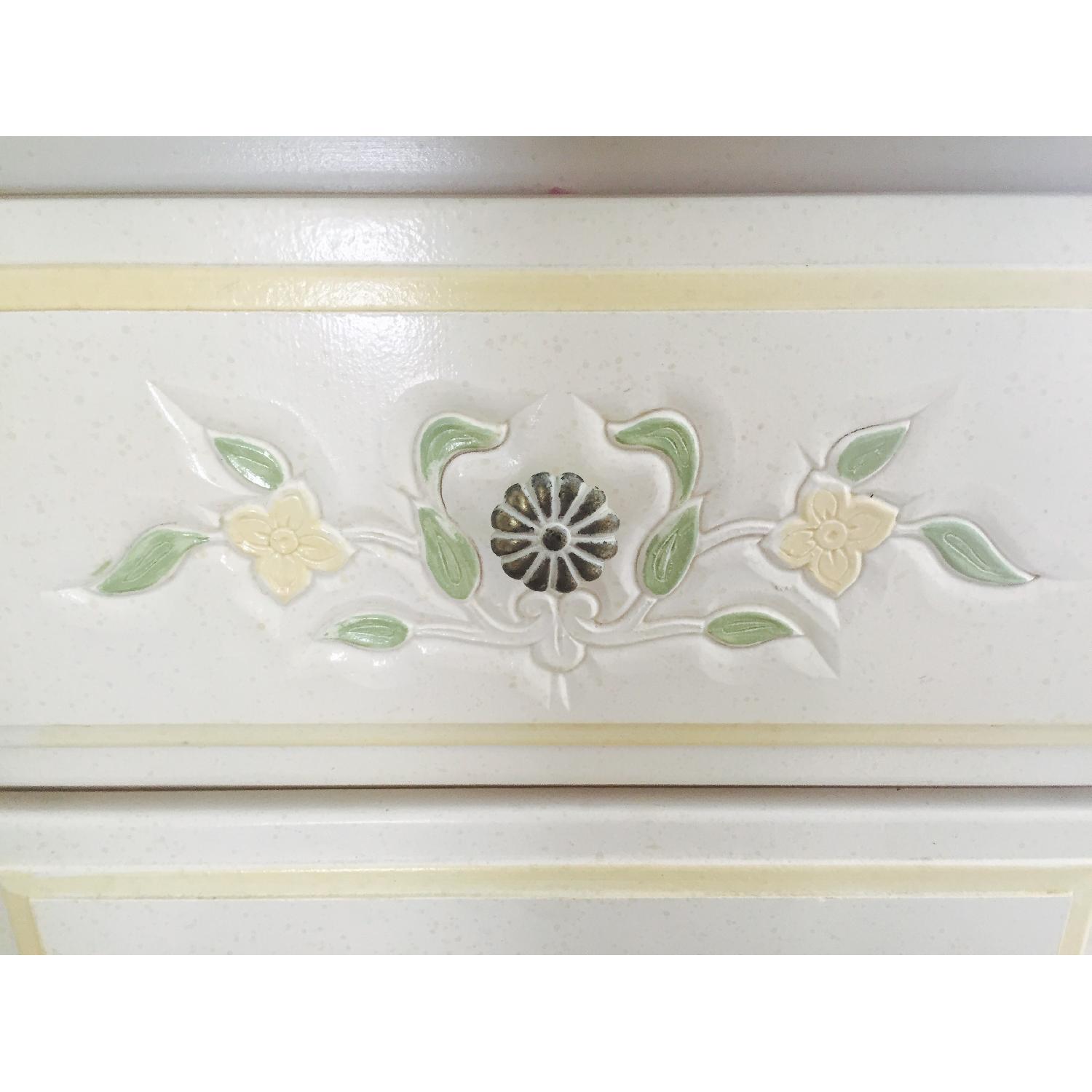 Shabby Chic Tall 6 Drawer Dresser - image-5