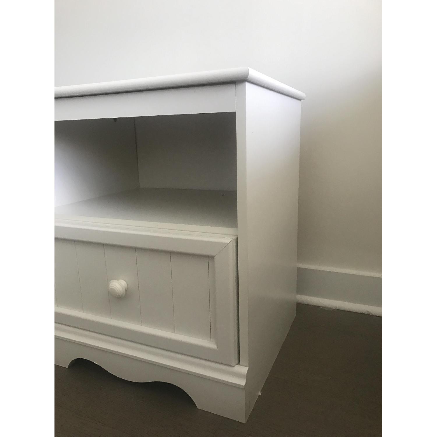 South Shore Furniture Savannah Nightstand in Pure White - image-3