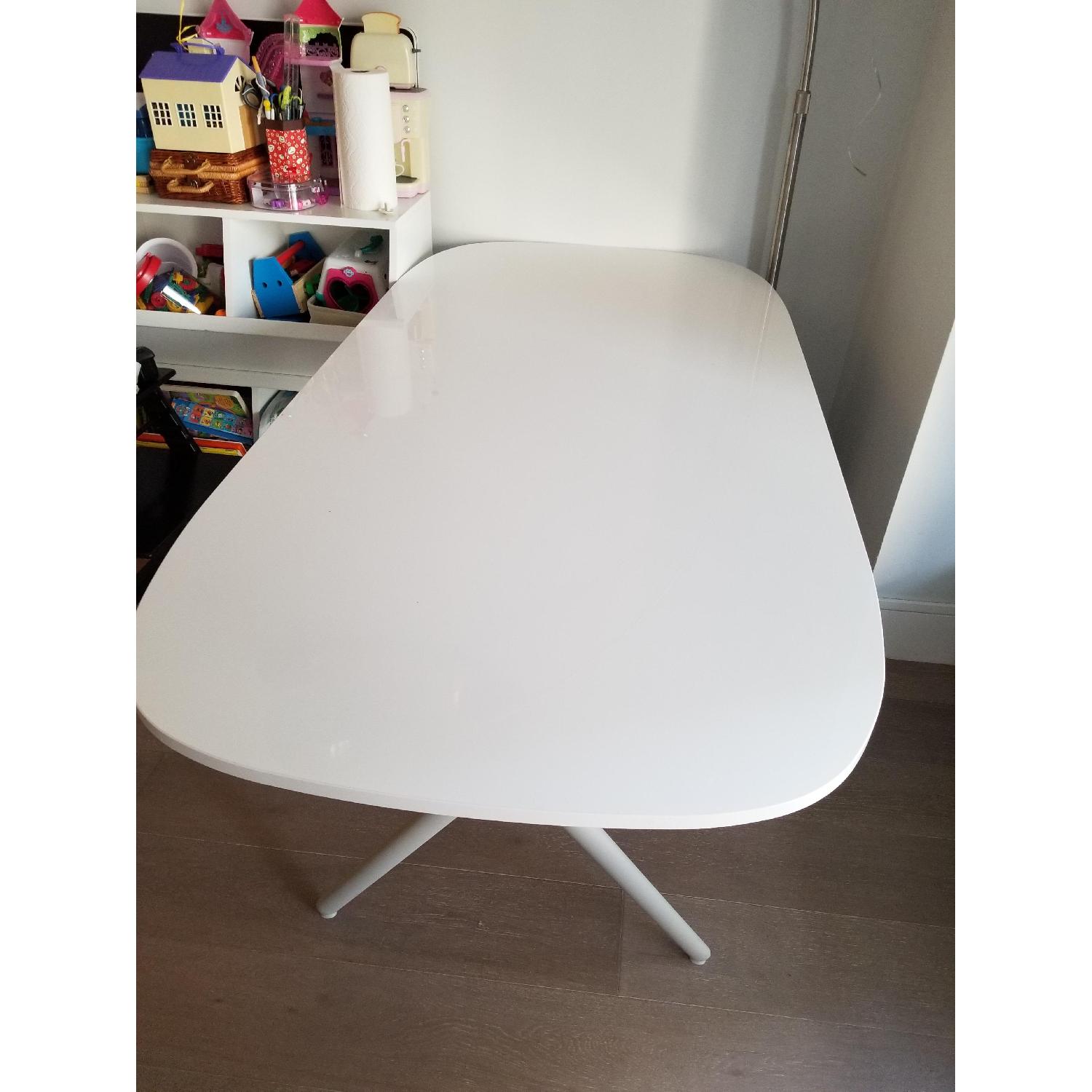 Ikea Oppeby Table in Gloss White & Oppmanna Gray AptDeco