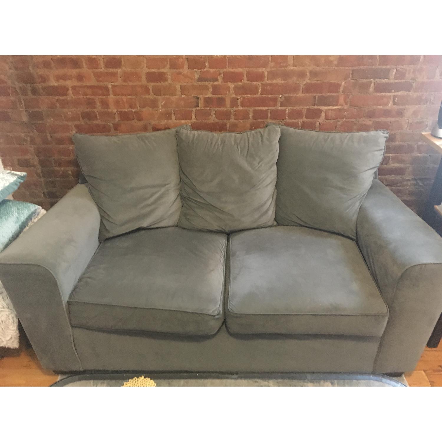 Bob's Skyline Fabric Loveseat AptDeco