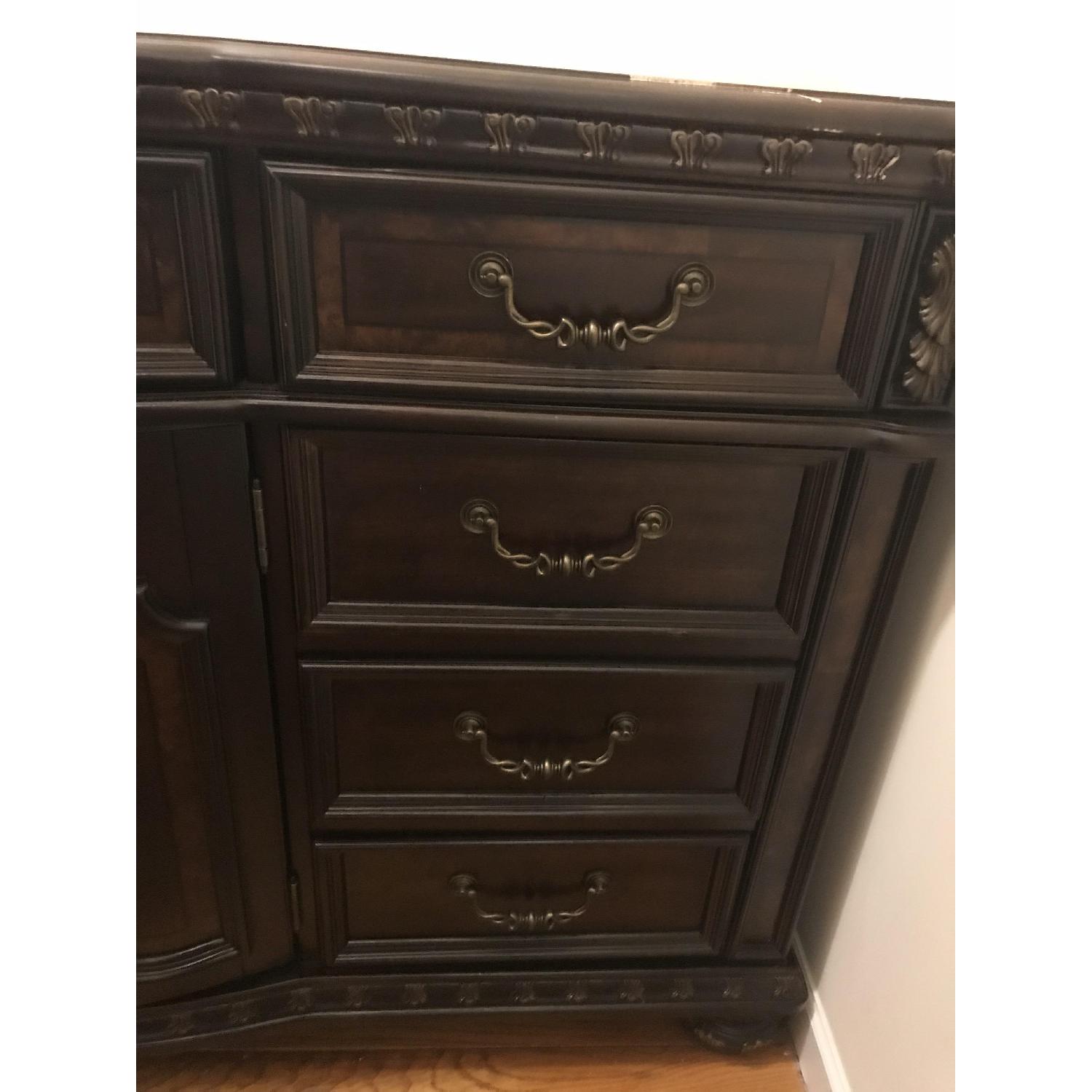 Bob's Grand Manor Dresser - image-9