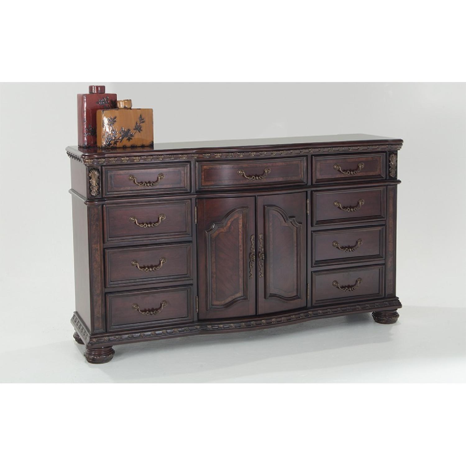 Bob's Grand Manor Dresser AptDeco