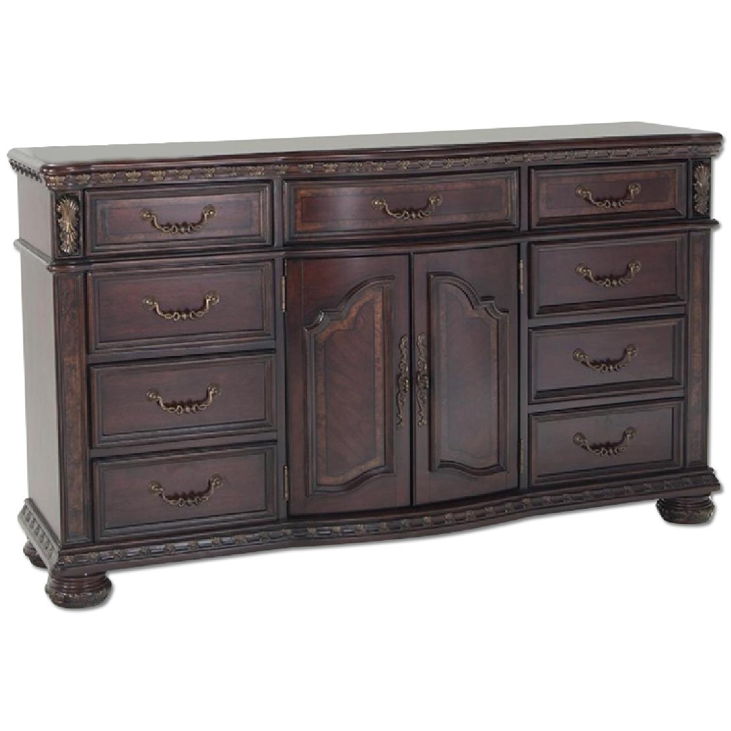 Bob's Grand Manor Dresser - image-0