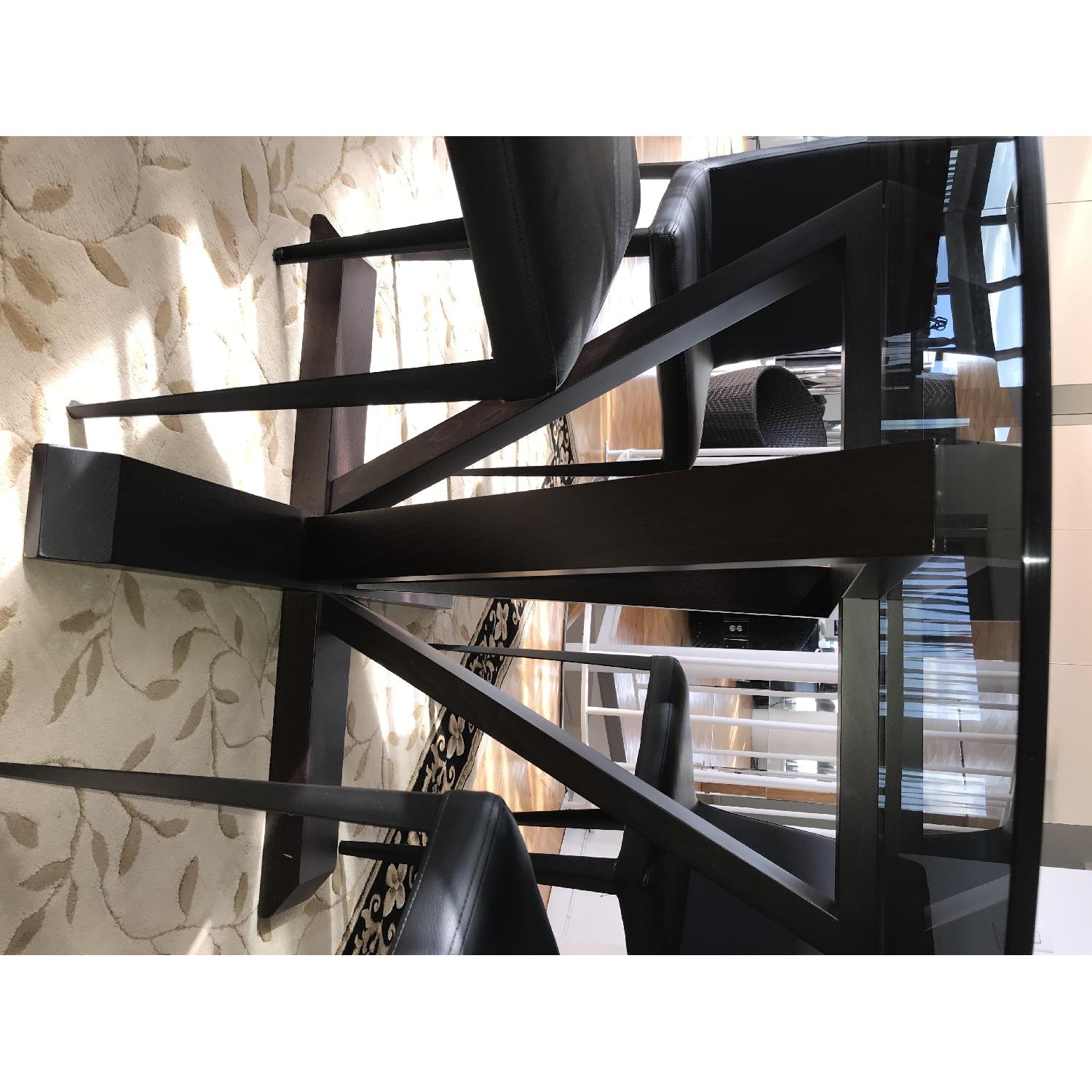 Calligaris Italian Made Modern Round Glass Dining Room Table w/ Wood Base. - image-4