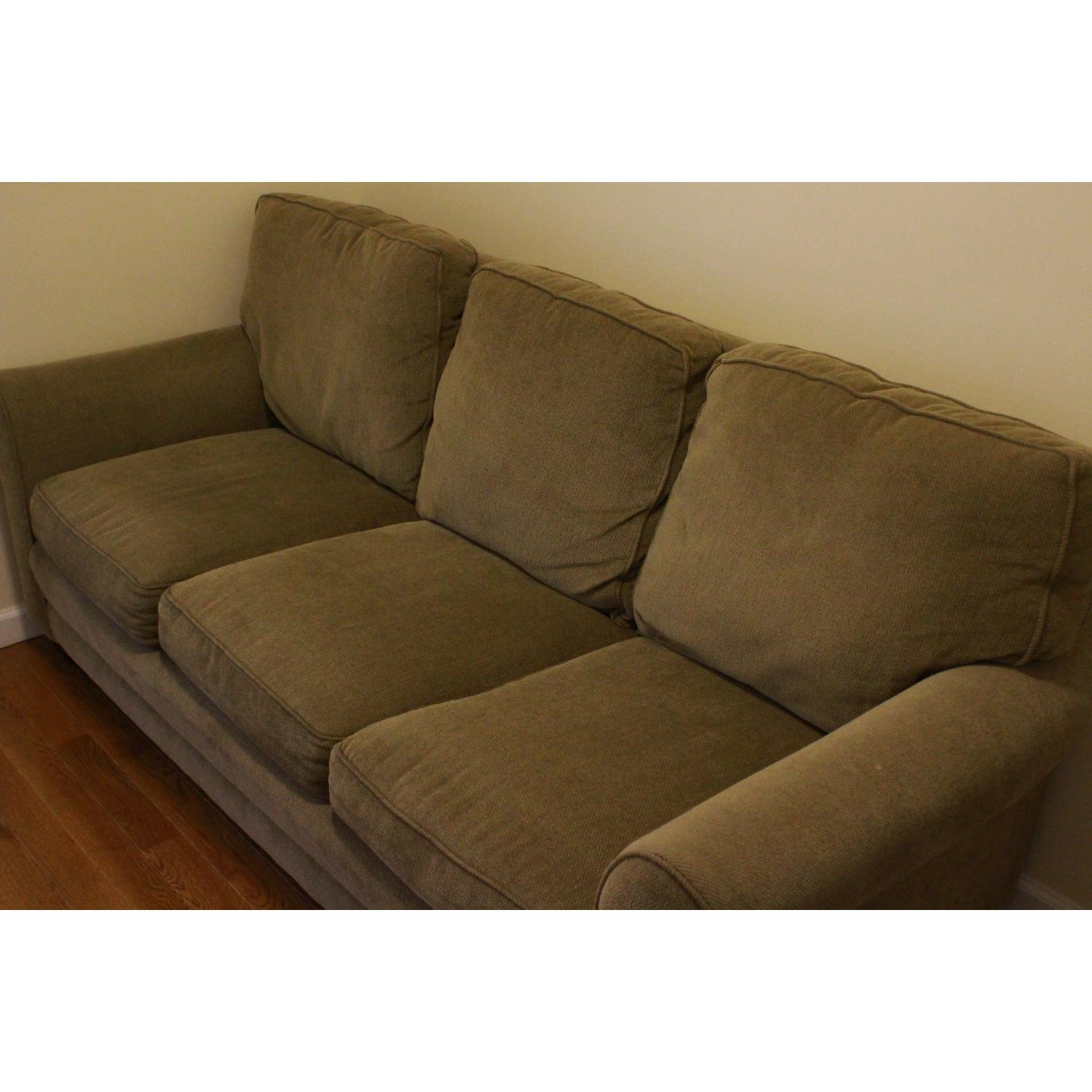 Raymour & Flanigan Kathy Ireland Queen Sleeper Sofa AptDeco