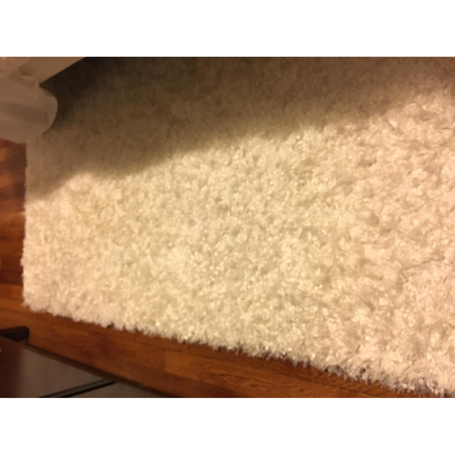 Safavieh Handmade Malibu Shag White Polyester Area Rug - image-4