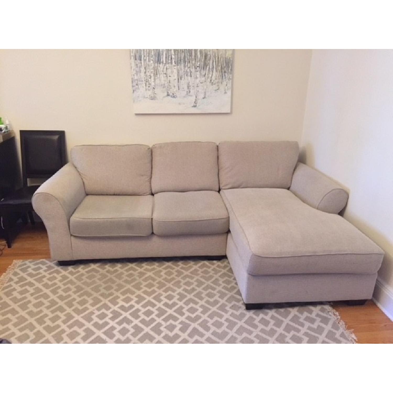 Ashley's Wilcot 2-Piece Sectional Sofa - image-1