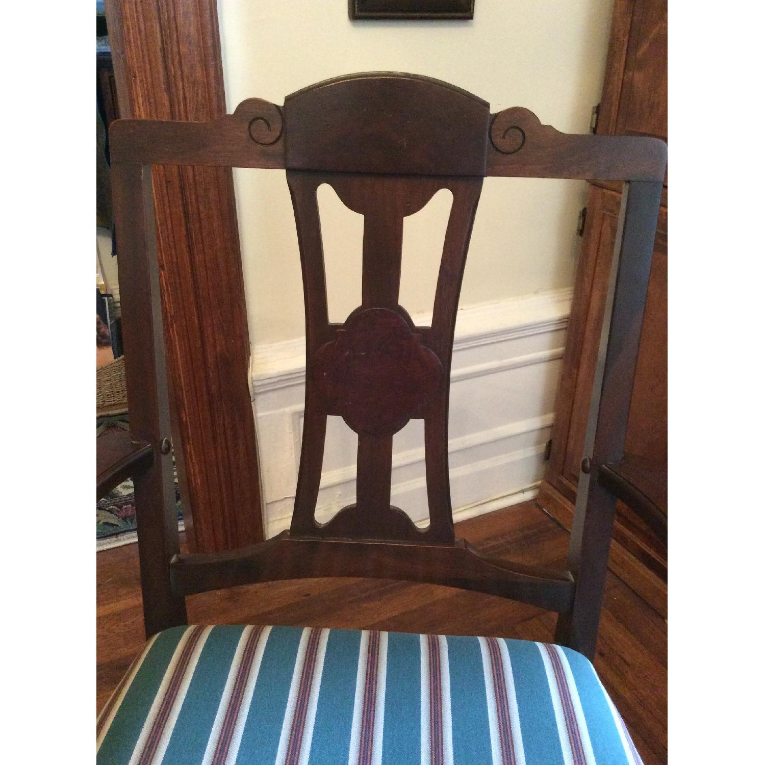 Solid Oak Expandable Dining Table w/ 6 Chairs - image-5