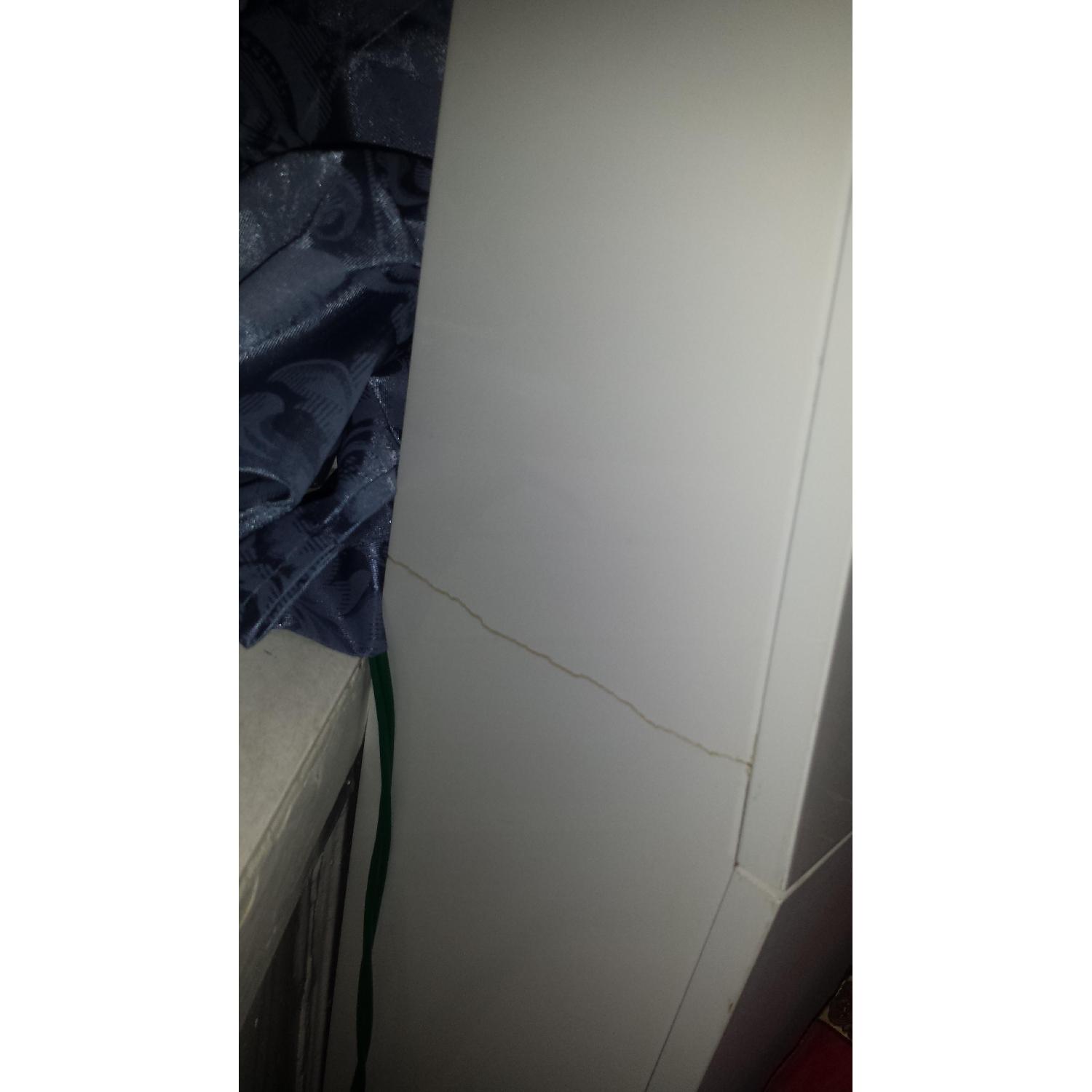 Delta Queen Size Bed Frame - image-5