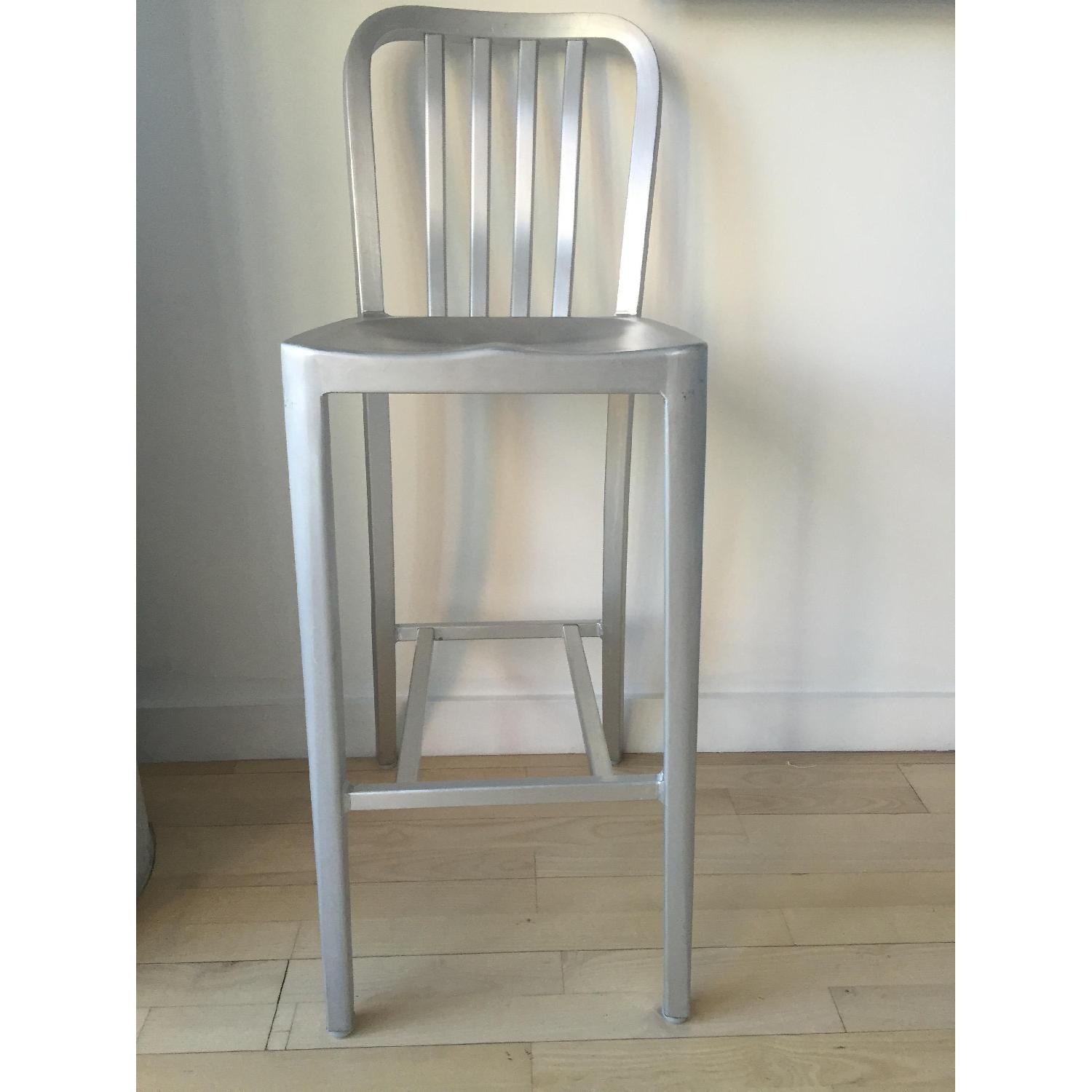 Silver stool - image-1