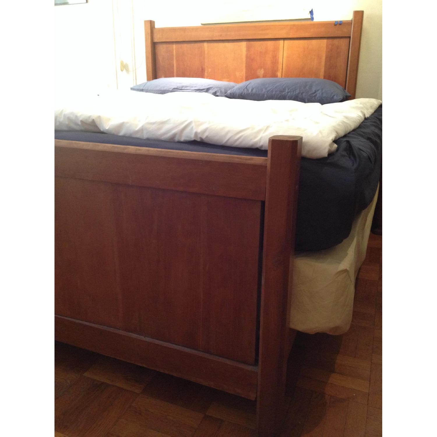 Johan Renvall Queen Size Bed - AptDeco