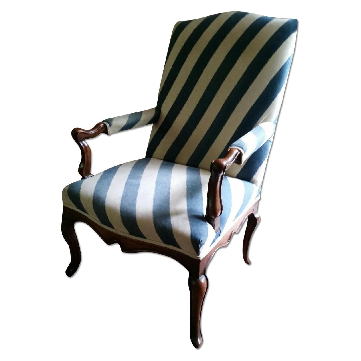 Antique Queen AnneStyle Arm Chair AptDeco