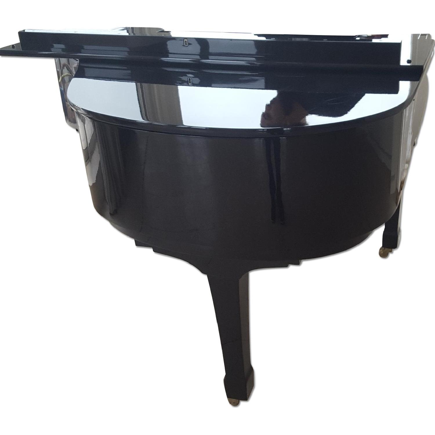Hanil Baby Grand Piano - image-0