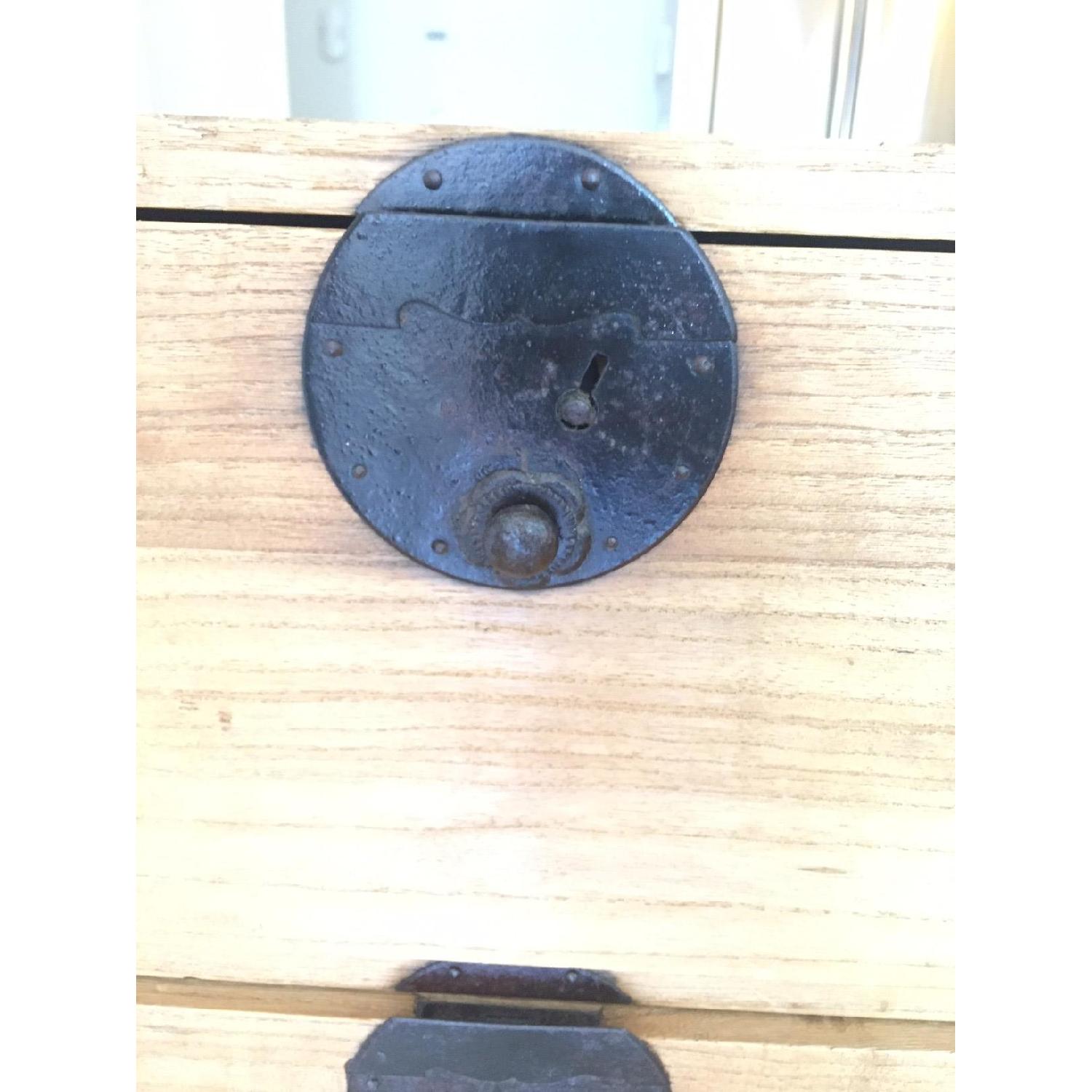 Antique Japanese Tansu Dresser - image-6