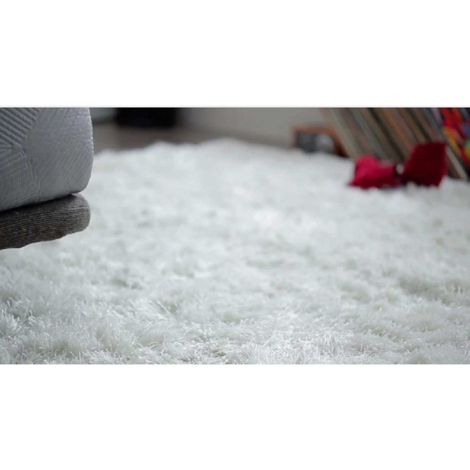 Kenneth Cole Reaction Home Shag Area Rug in White - image-4