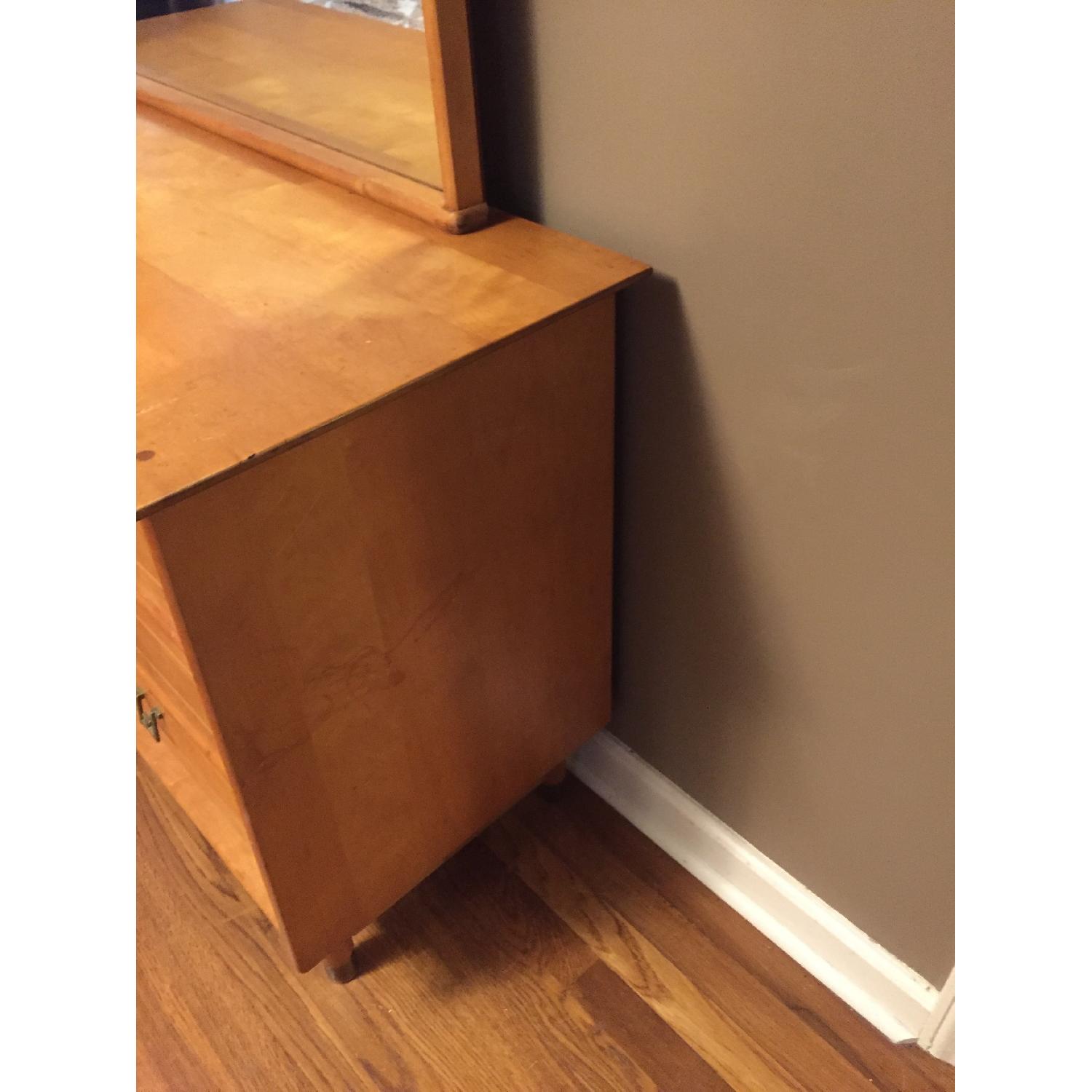 Vintage Mid-Century Maple Wood 6-Drawer Dresser w/ Mirror - image-9