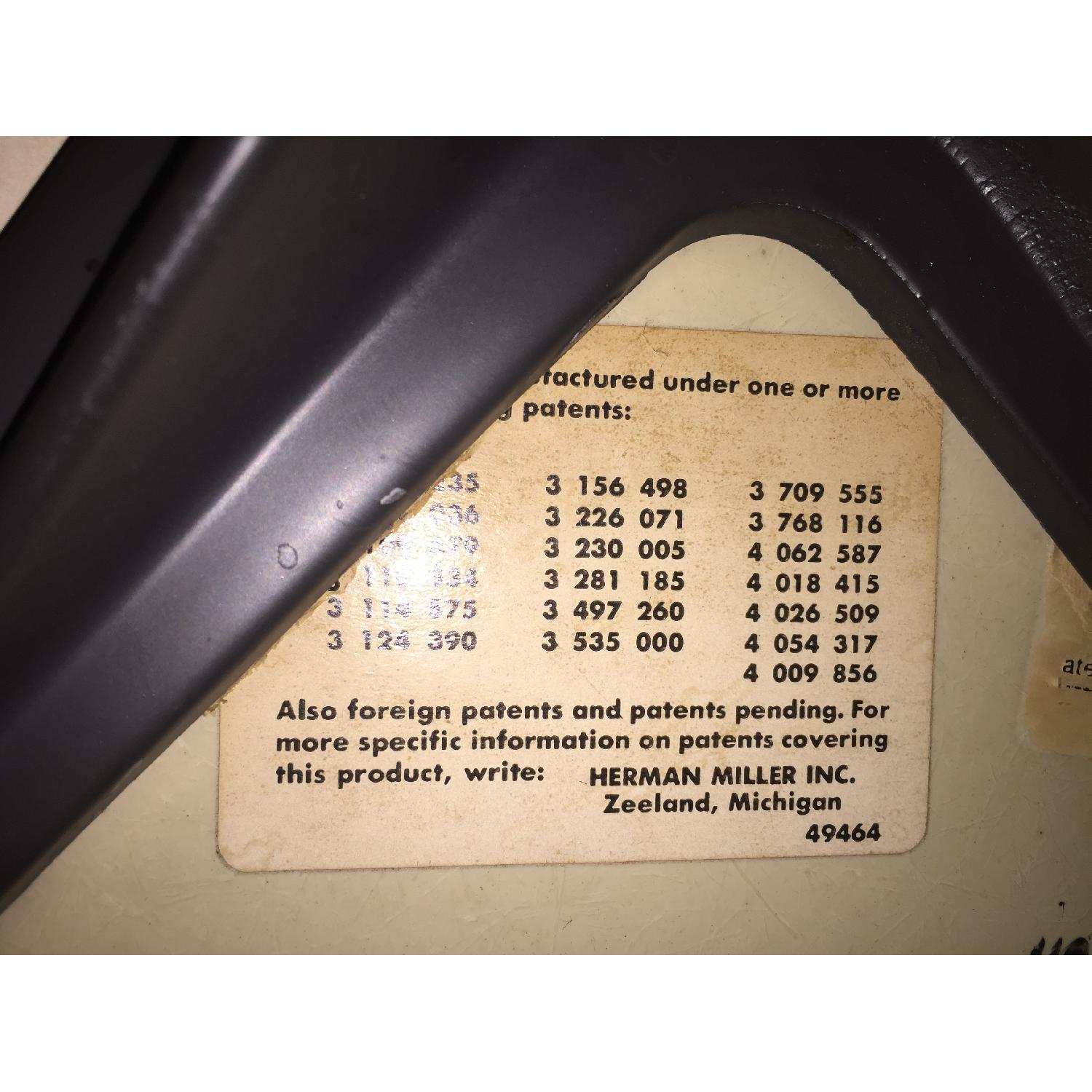 Herman Miller Charles & Ray Eames Bench - image-5