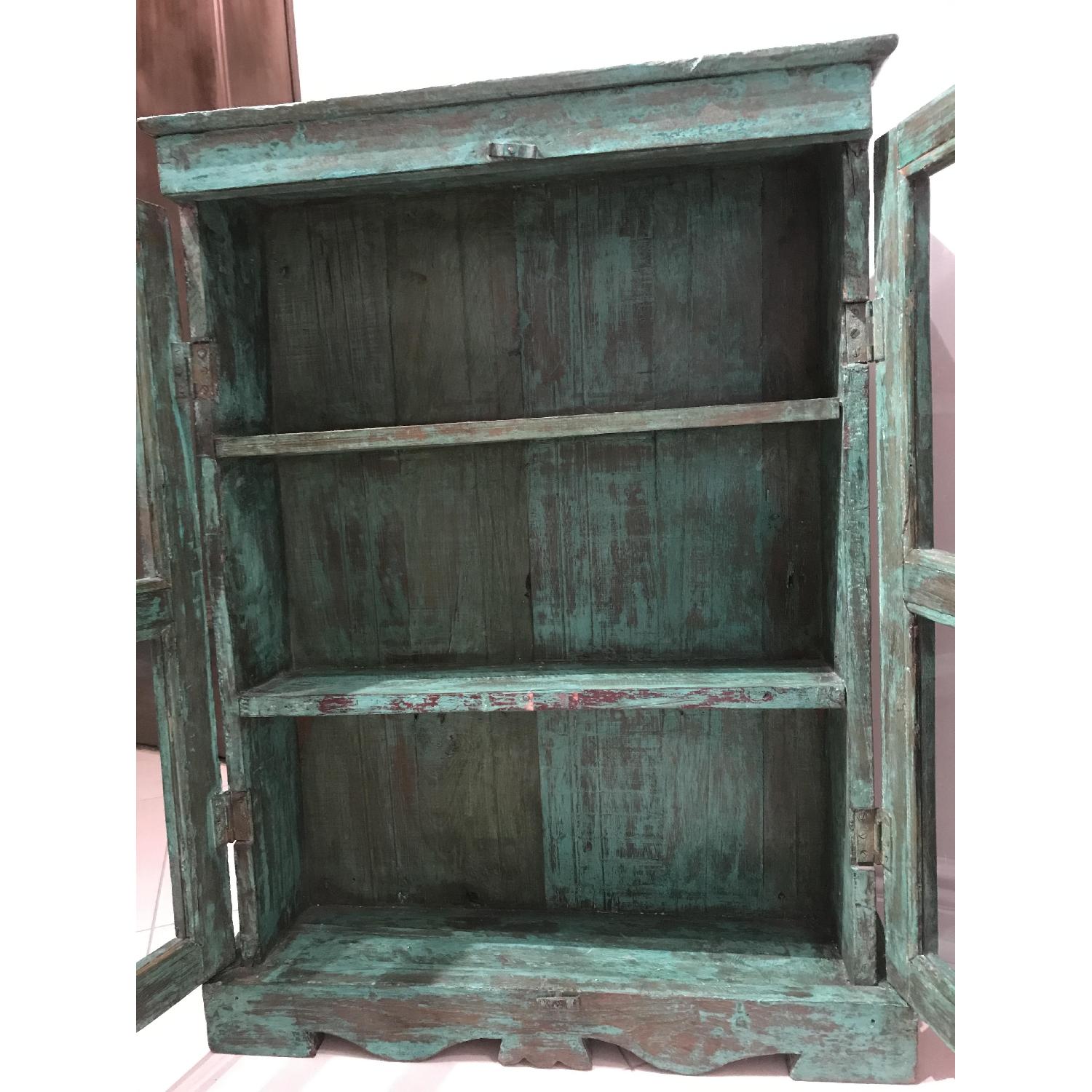 Vintage Hanging AptDeco