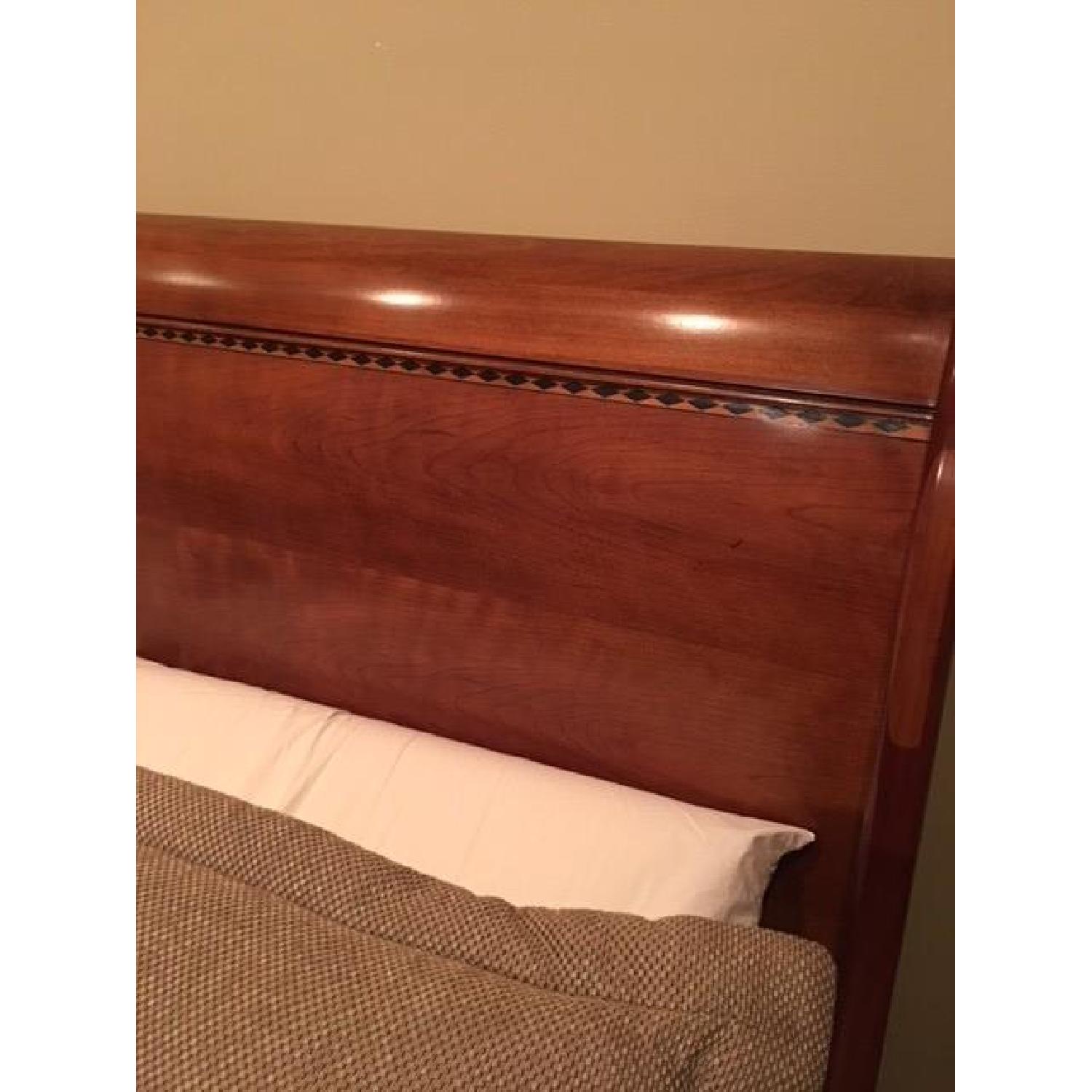 Henredon Solid Mahogany King Size Sleigh Bed - image-8