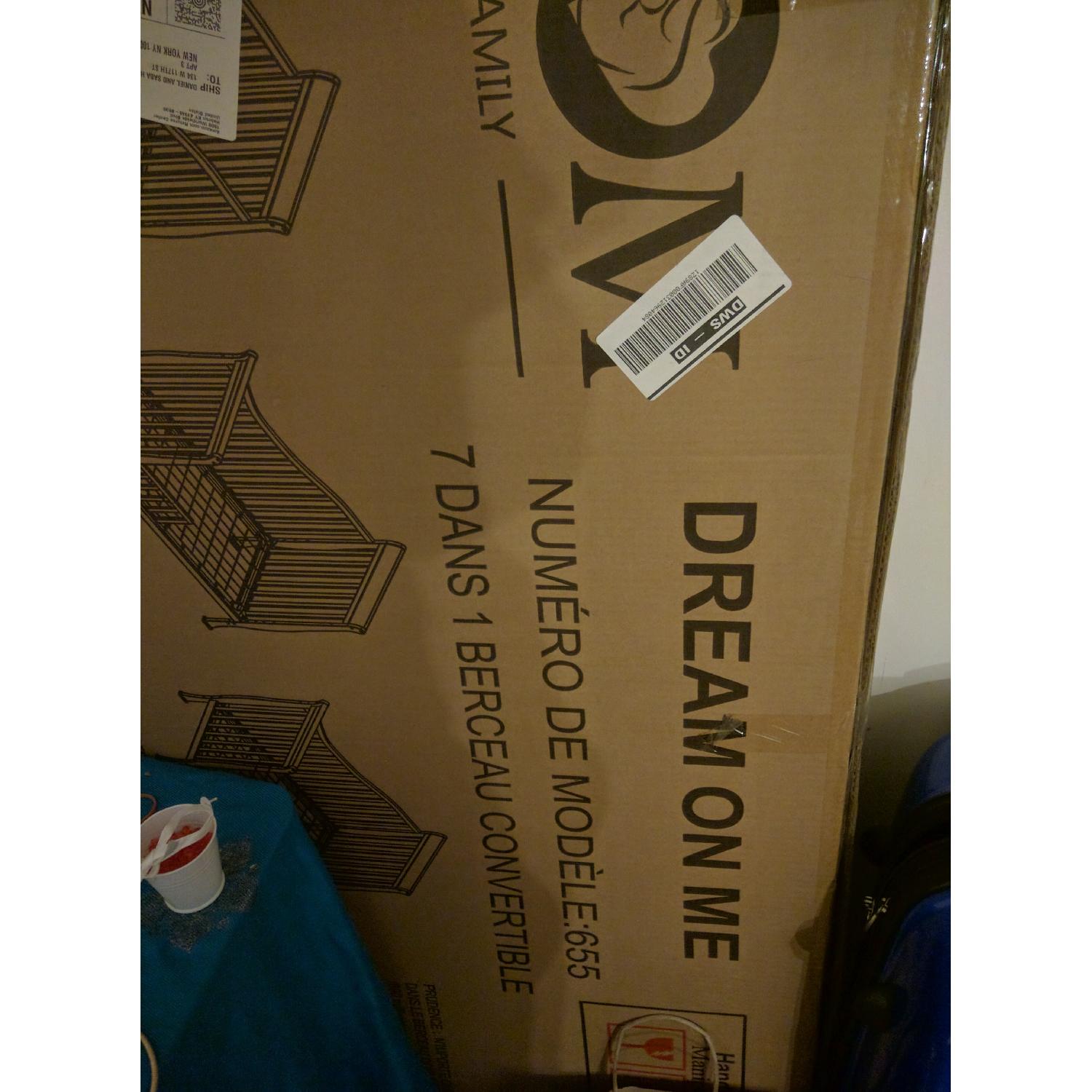 dream on me 7 in 1 convertible crib style 655