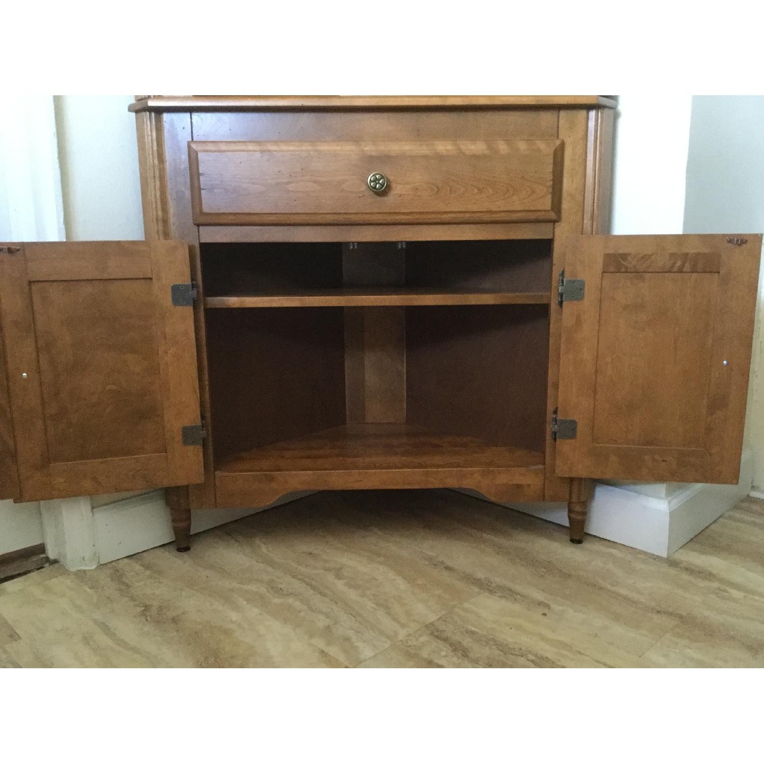 Canadel Solid Birch Corner Hutch - image-1