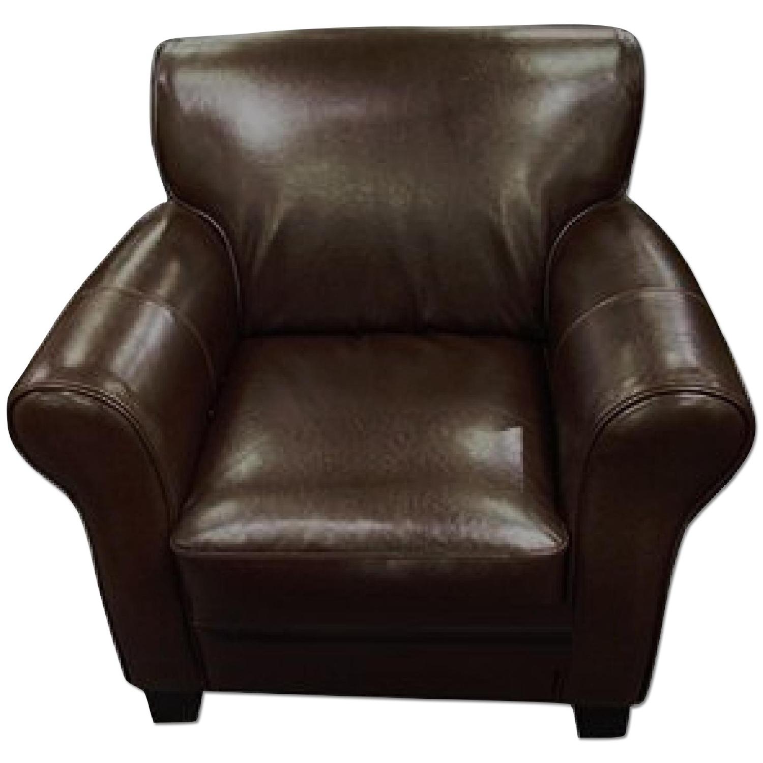 Raymour & Flanigan Chateau D'ax Leather Armchair AptDeco