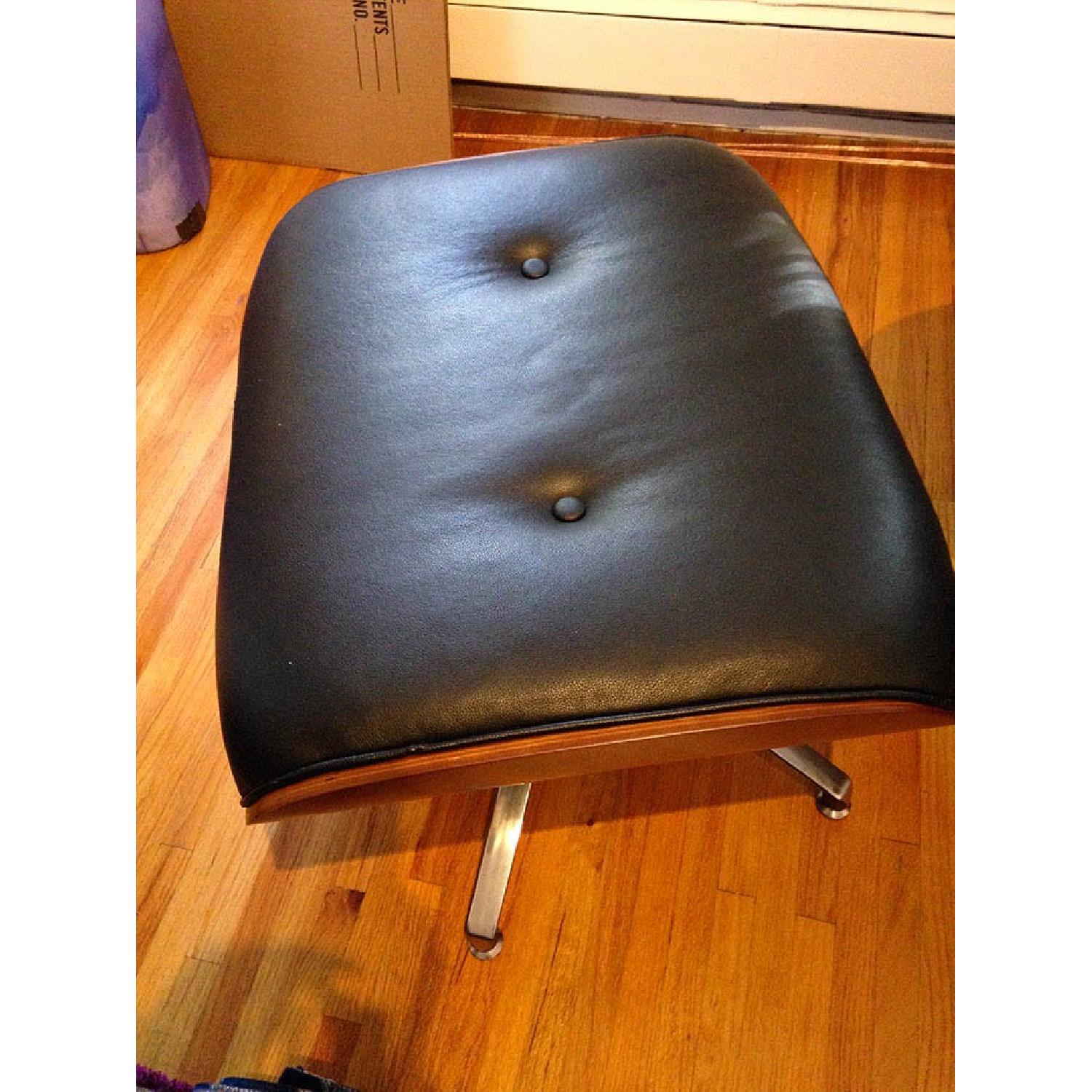 Replica Herman Miller Eames Lounge Chair w/ Footstool - image-4
