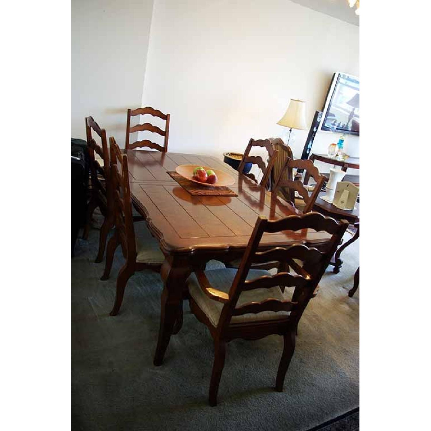 Heavy Wood Expandable Dining Table w/ 6 Chairs - image-1