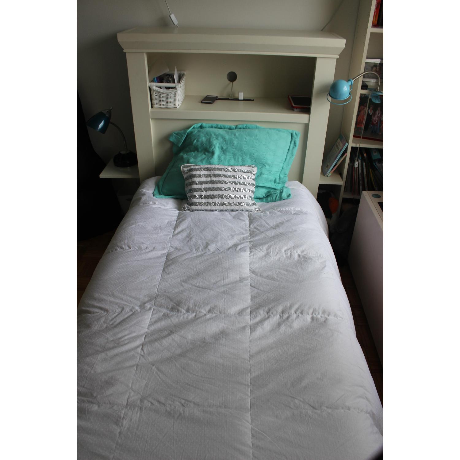 Pottery Barn Teen Oxford Twin Storage Bed - image-1