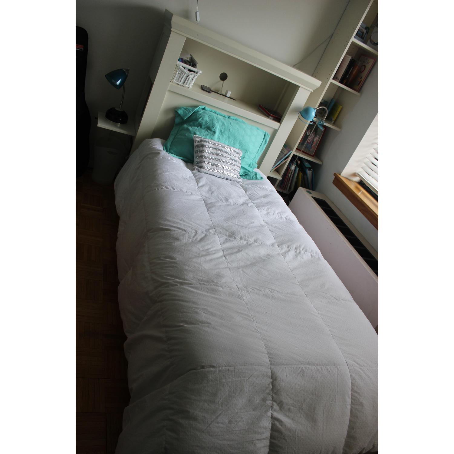 Pottery Barn Teen Oxford Twin Storage Bed - image-2