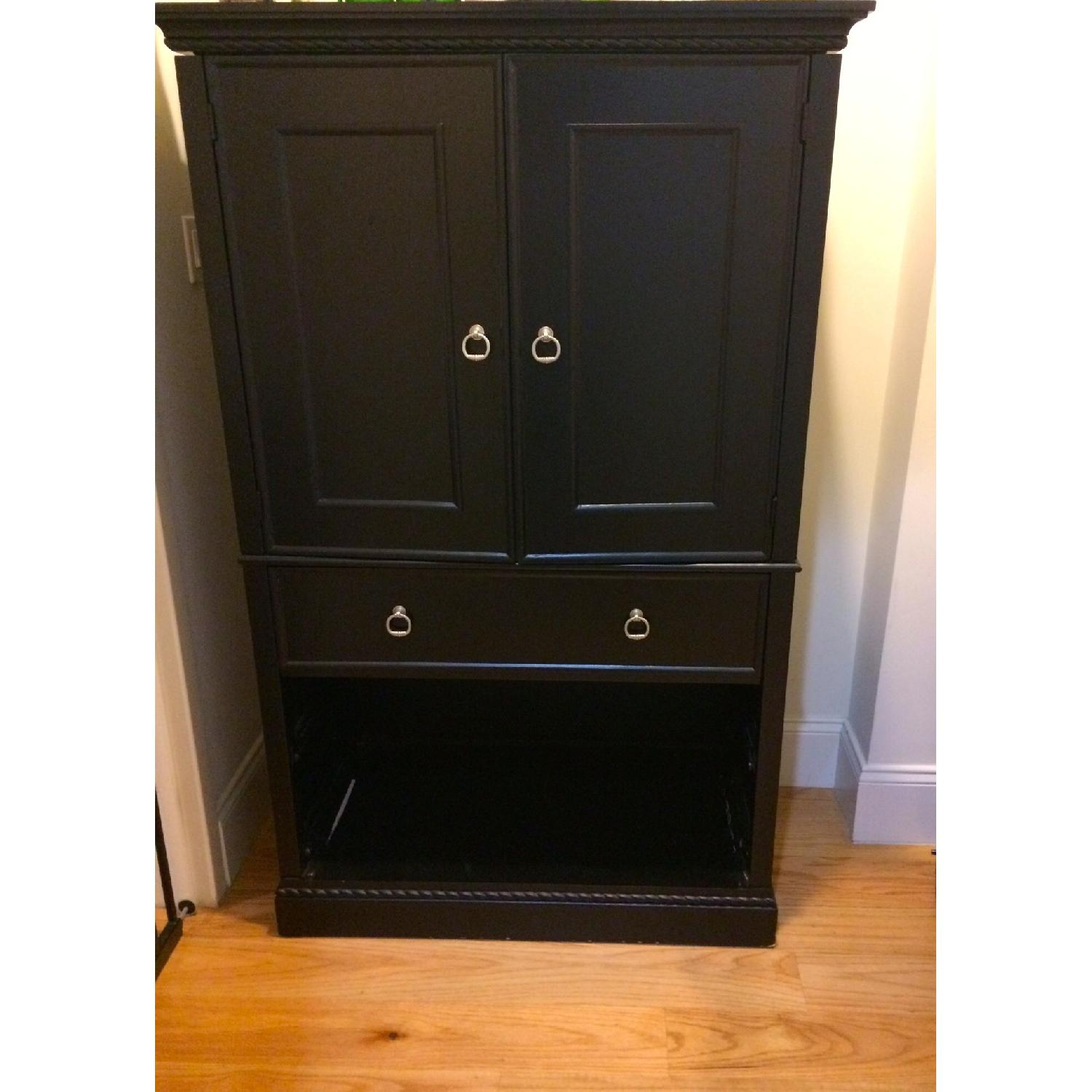 Target Armoire AptDeco