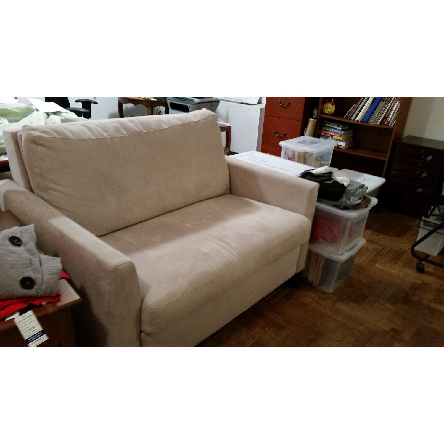 Scott Jordan Furniture Sleeper Sofa AptDeco