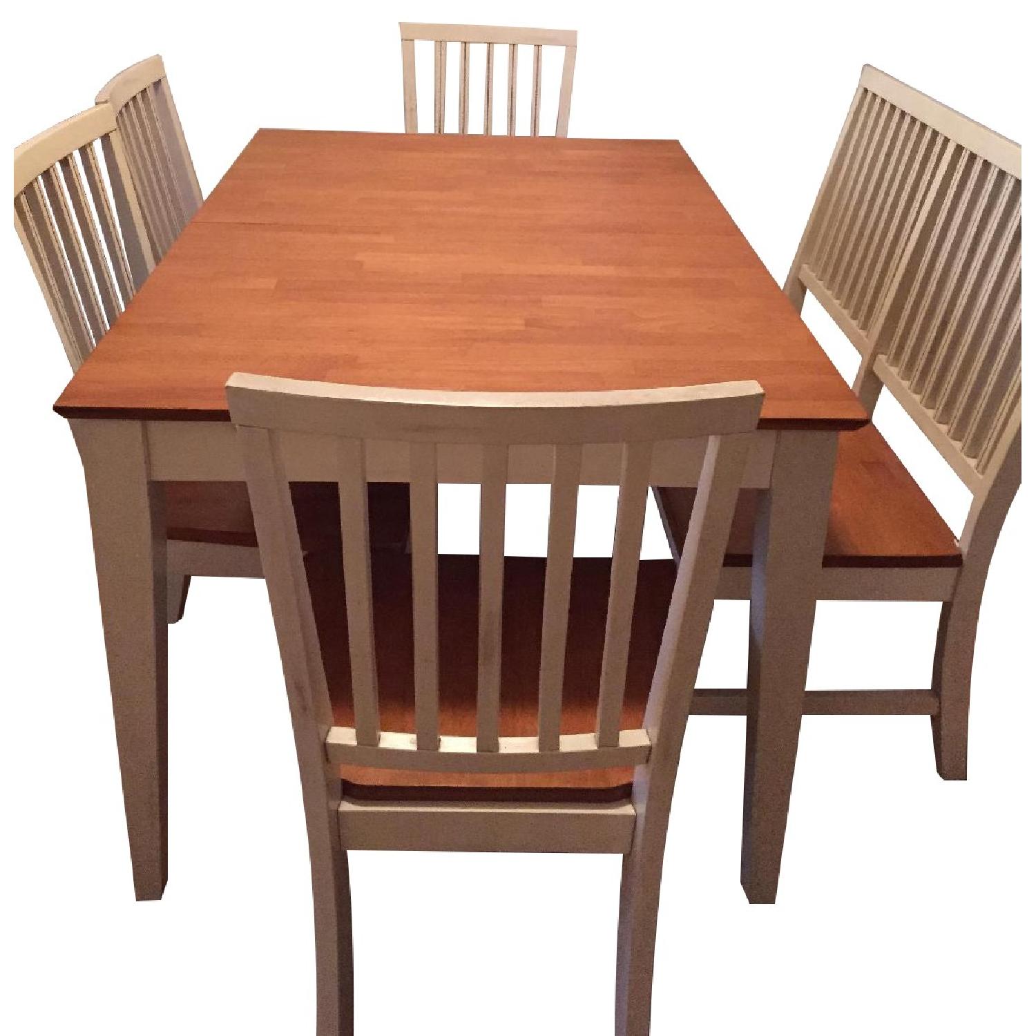 Ashby Expandable Dining Table w/ 4 Chairs & 1 Bench - AptDeco