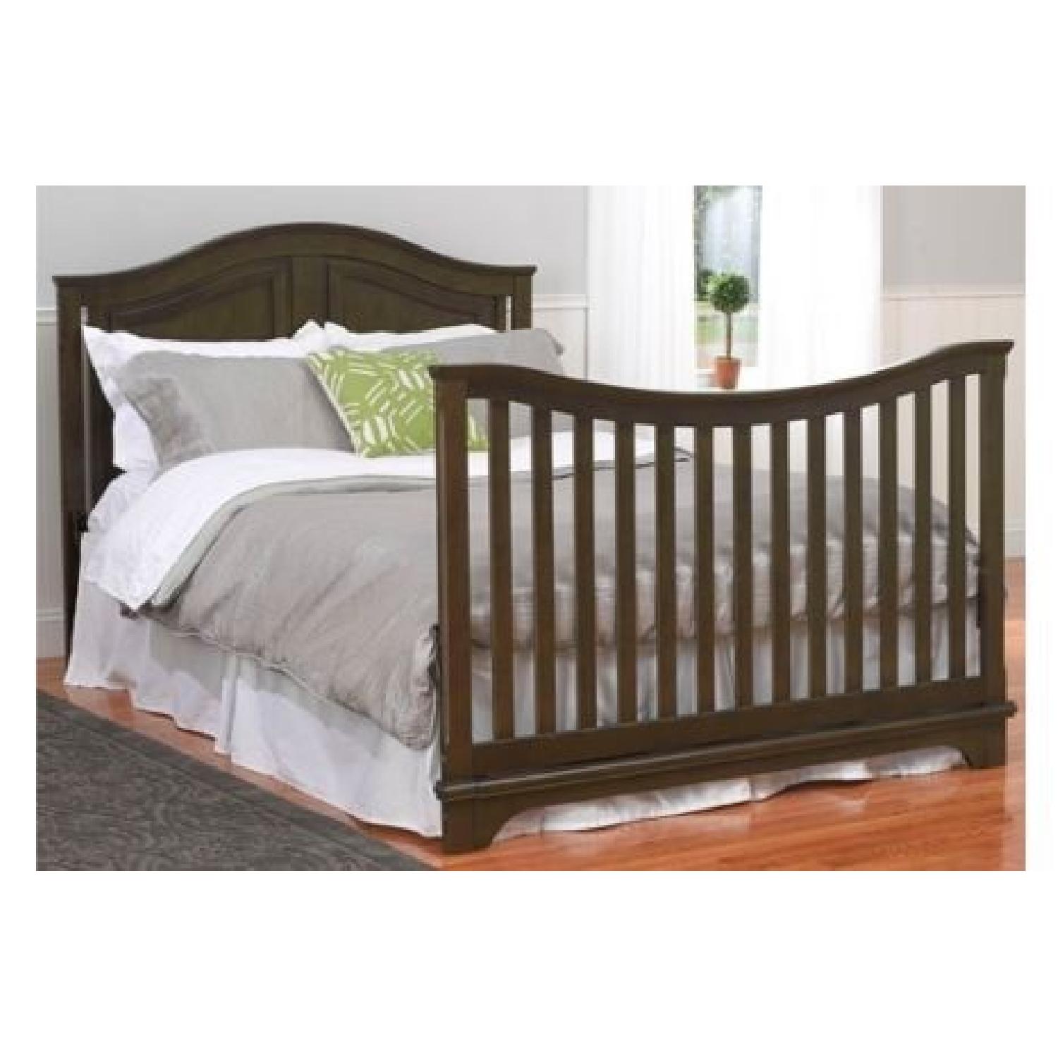 Summer Infant 4 in 1 Crib - image-4