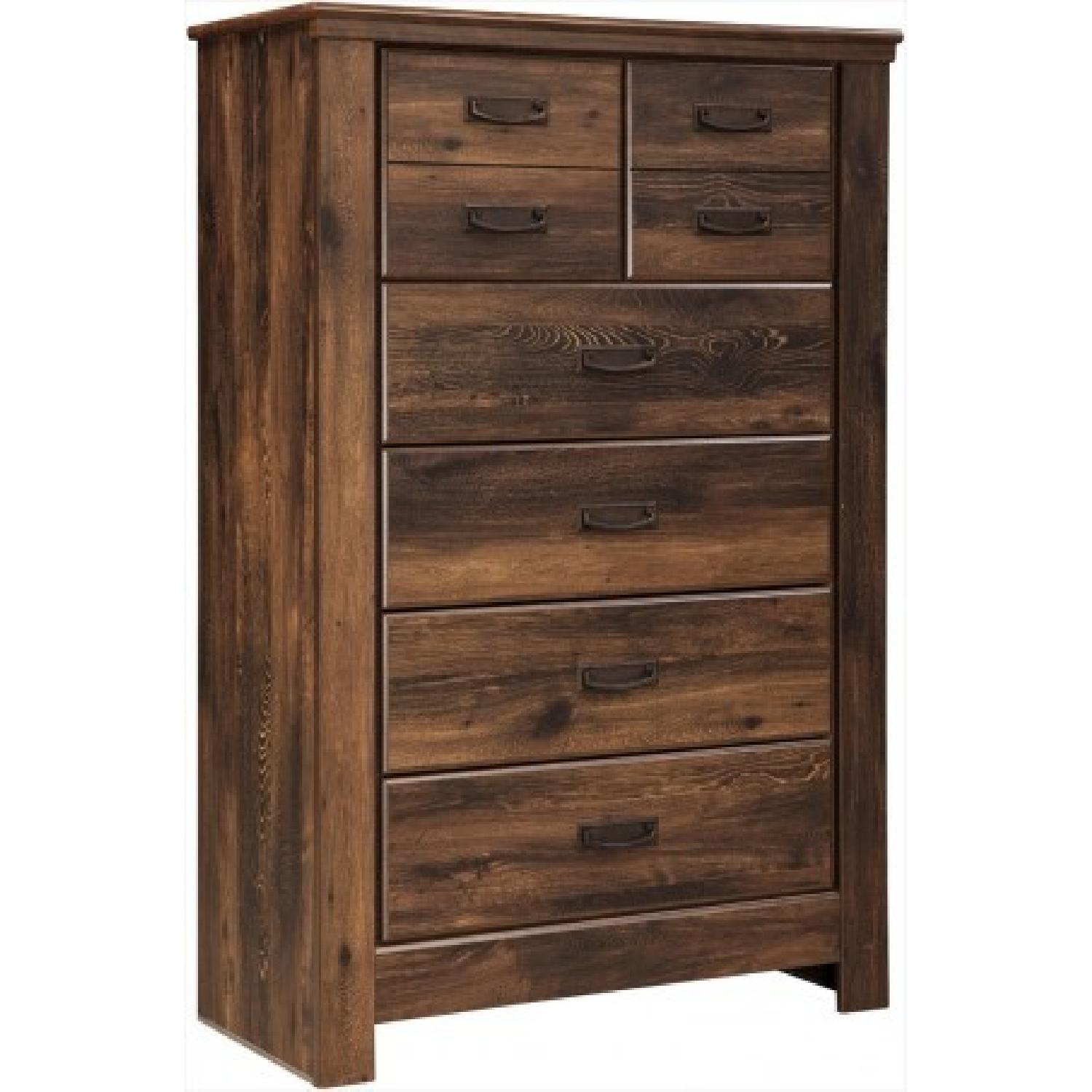 Ashley's Quiden Five Drawer Chest in Dark Brown - image-2