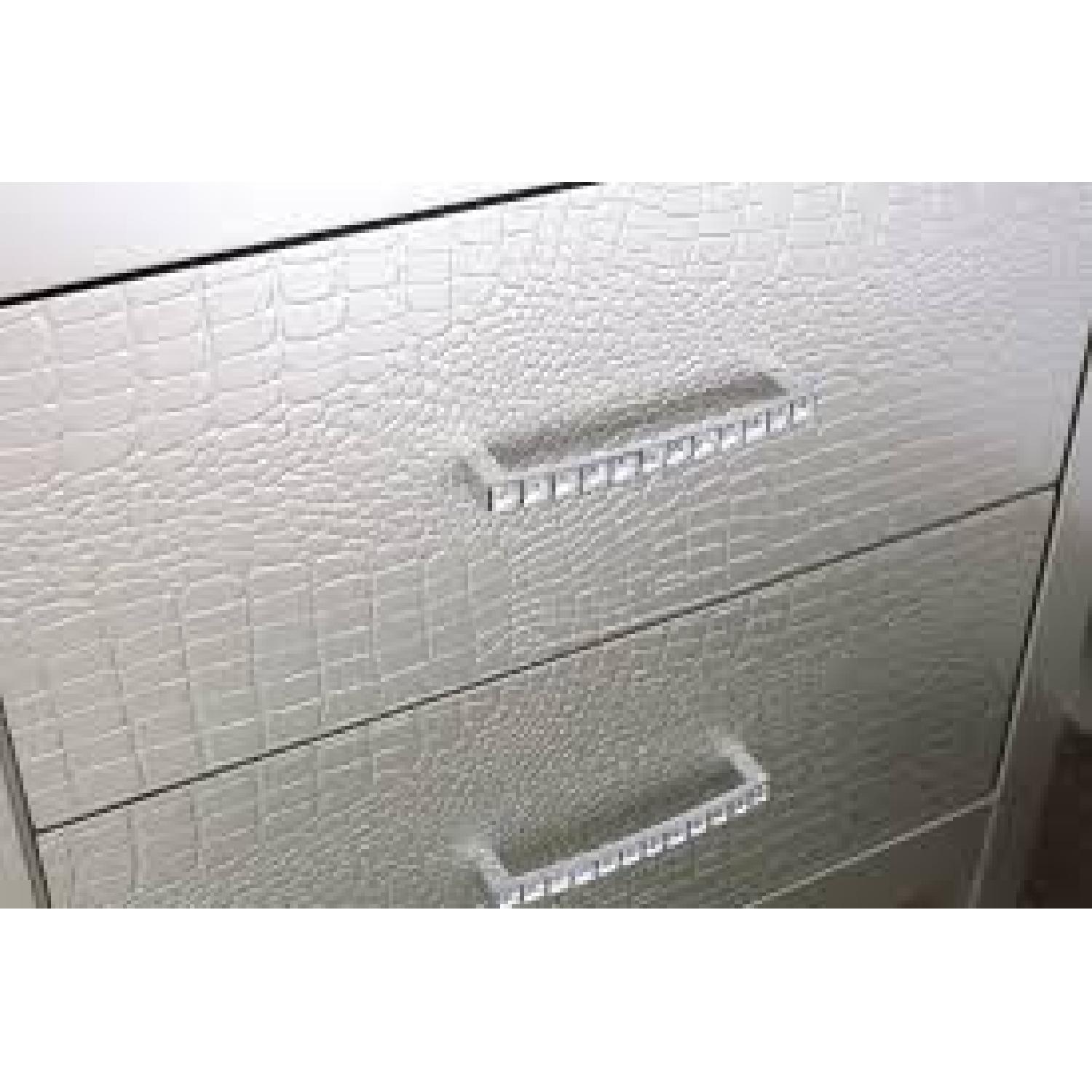 Ashley's Olivet Five Drawer Chest in Silver - image-3