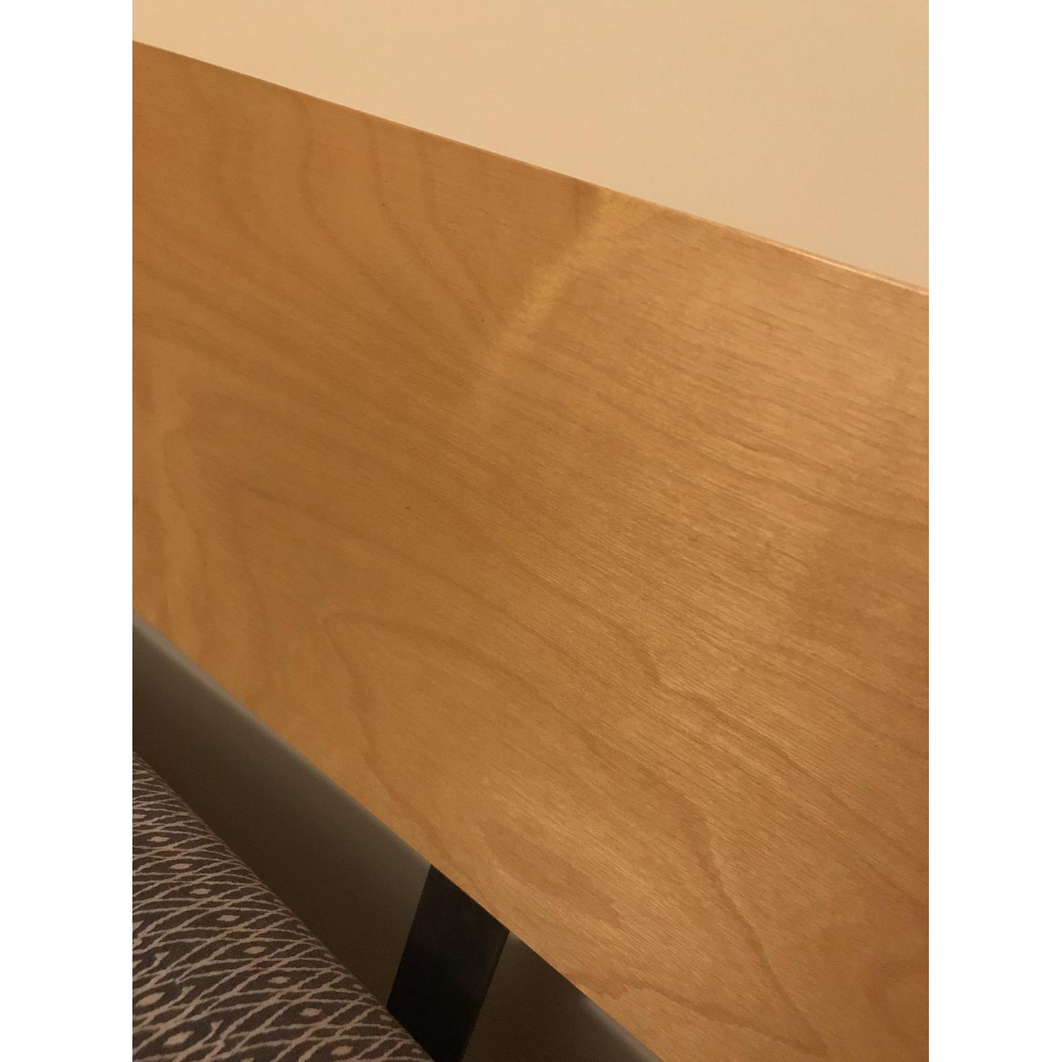 Modernica Case Study V Leg Bed - image-7