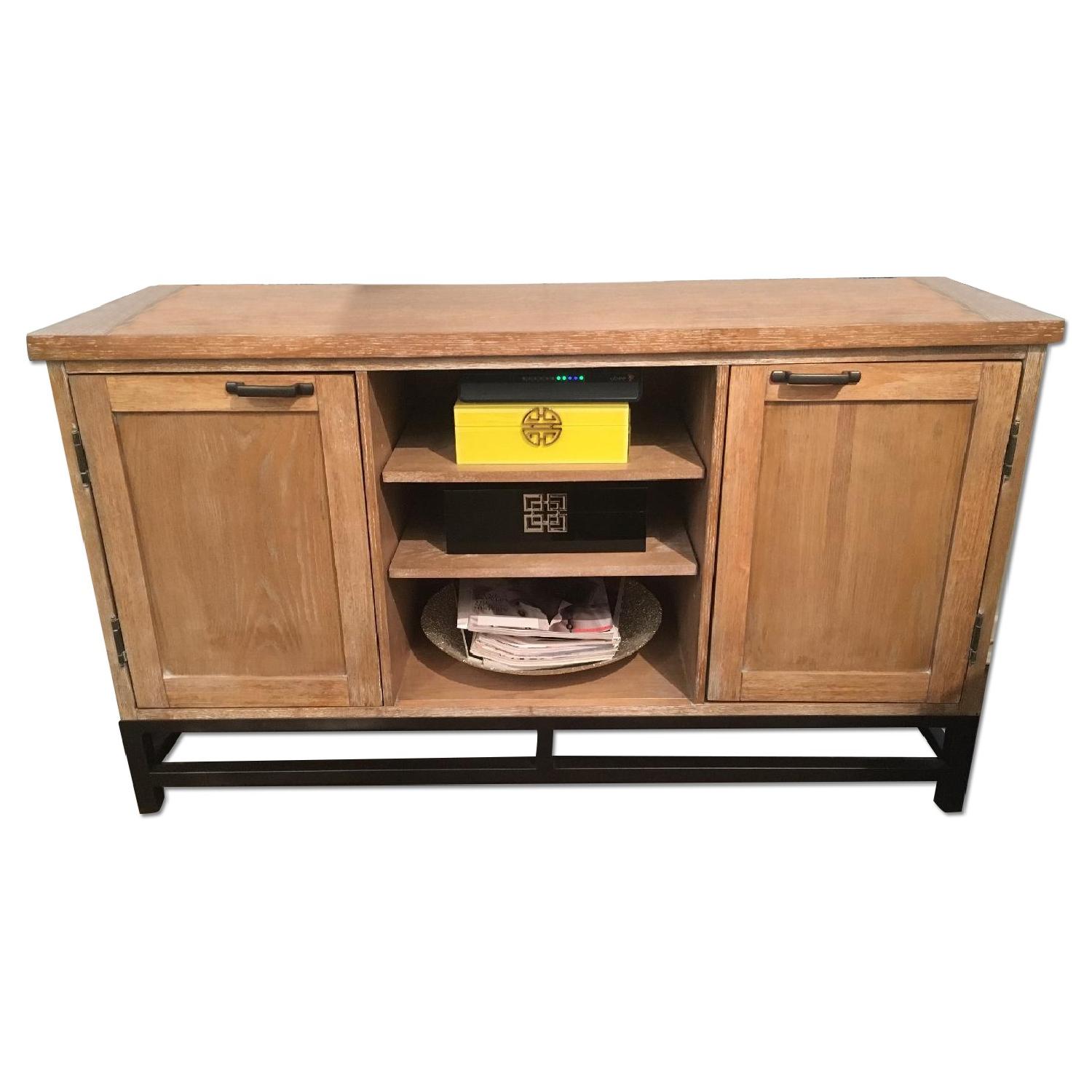 Broyhill TV Stand w/ Storage AptDeco